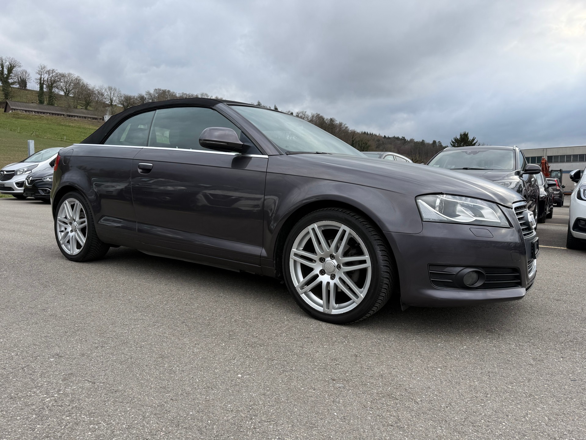 AUDI A3 Cabriolet 1.8 TFSI Ambition S-tronic-image-6