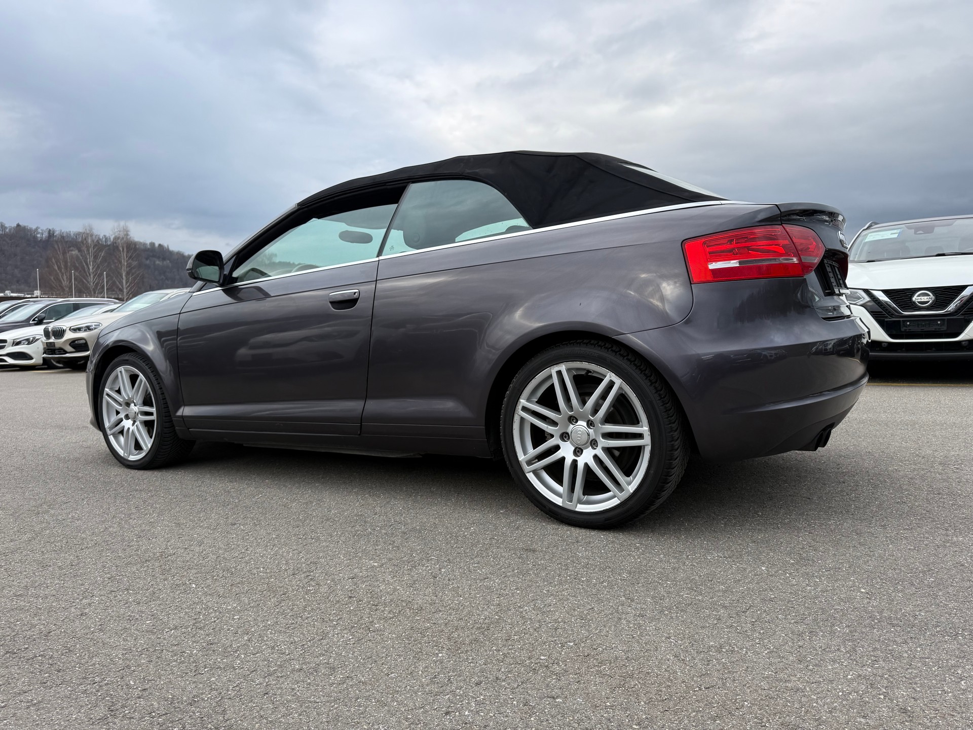 AUDI A3 Cabriolet 1.8 TFSI Ambition S-tronic-image-14