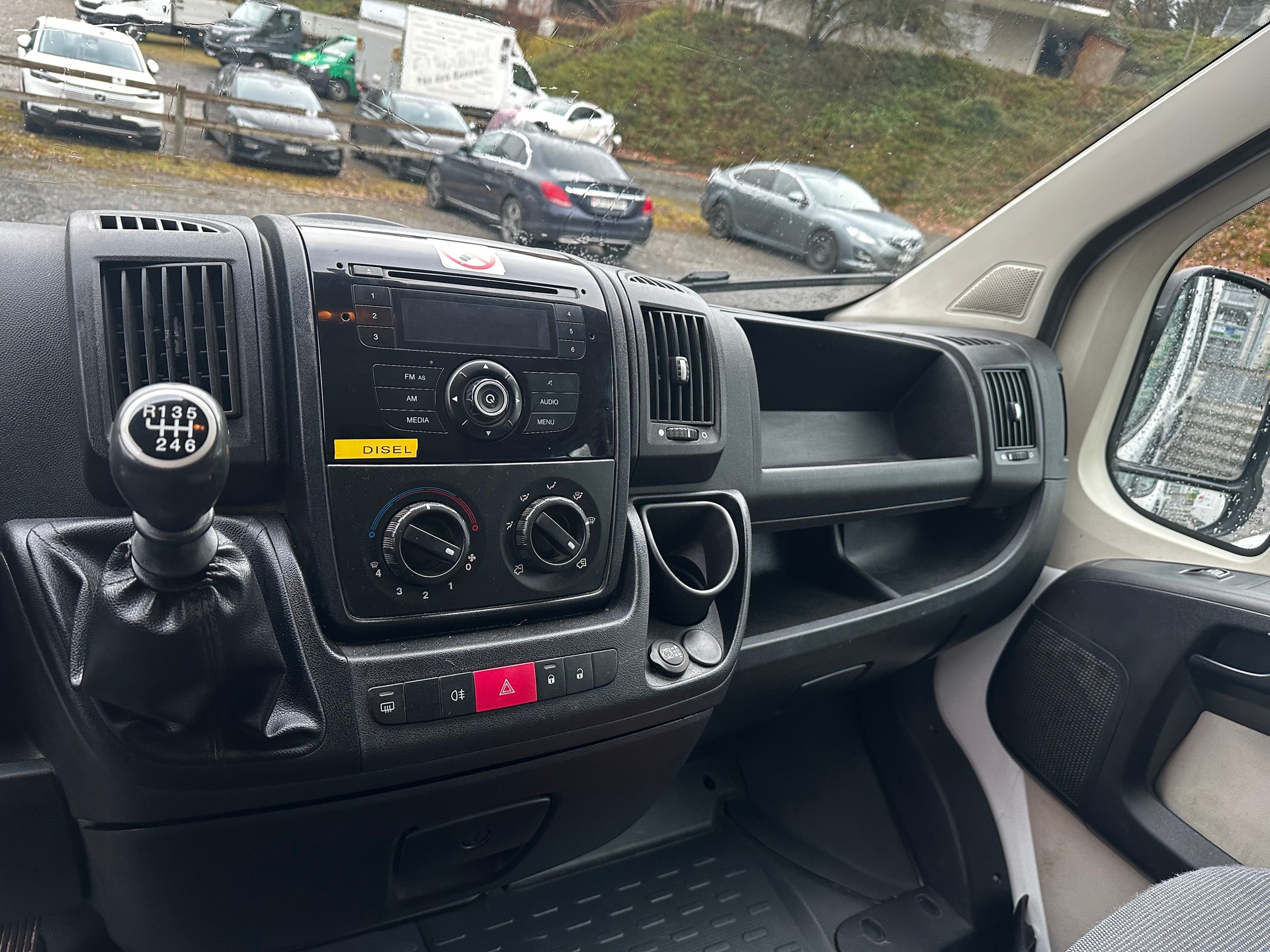 PEUGEOT Boxer 2.2 HDI 335 L3-image-5