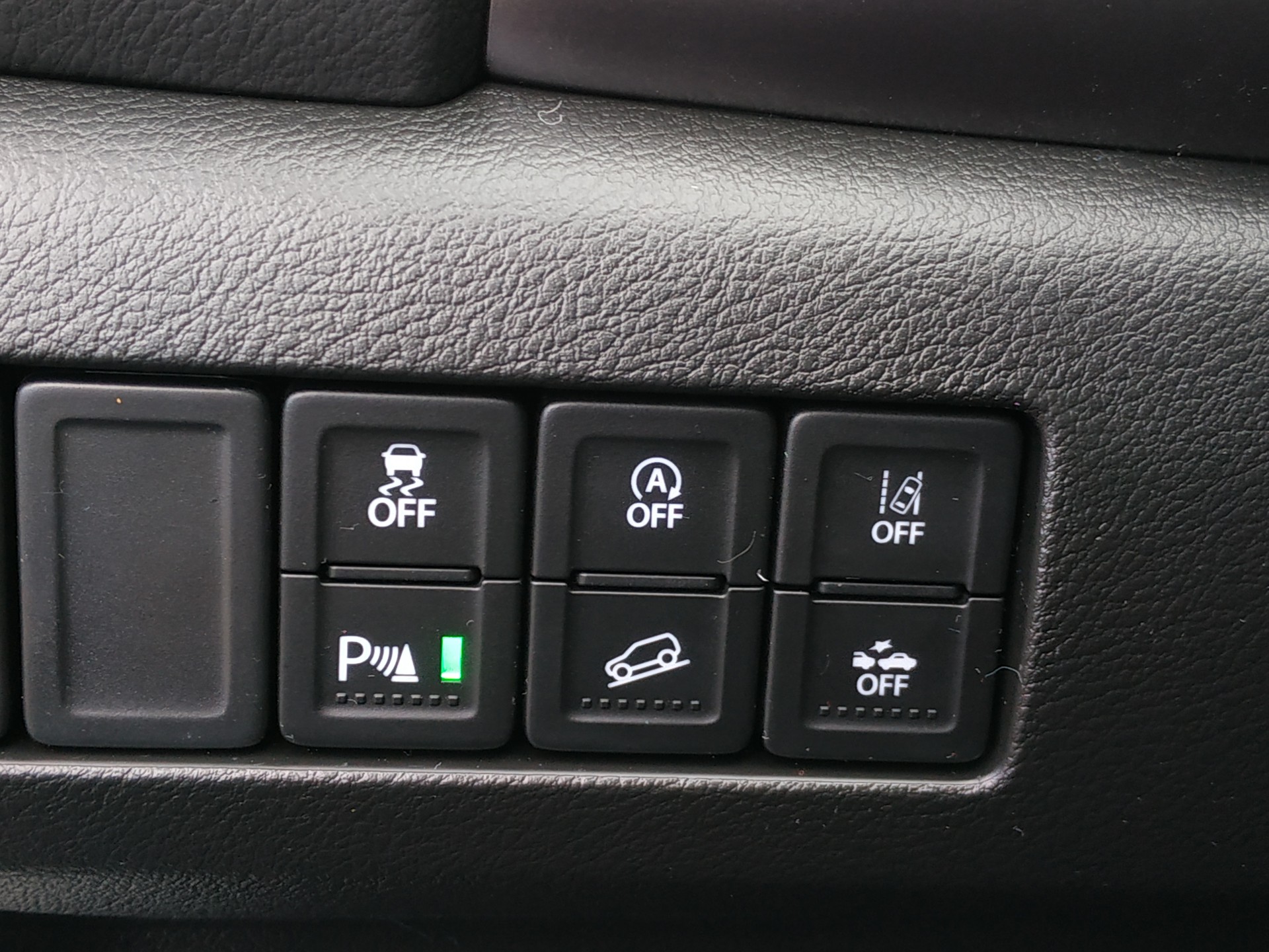 SUZUKI Vitara 1.4 Boosterjet Compact + 4x4 Hybrid Automatic-image-16