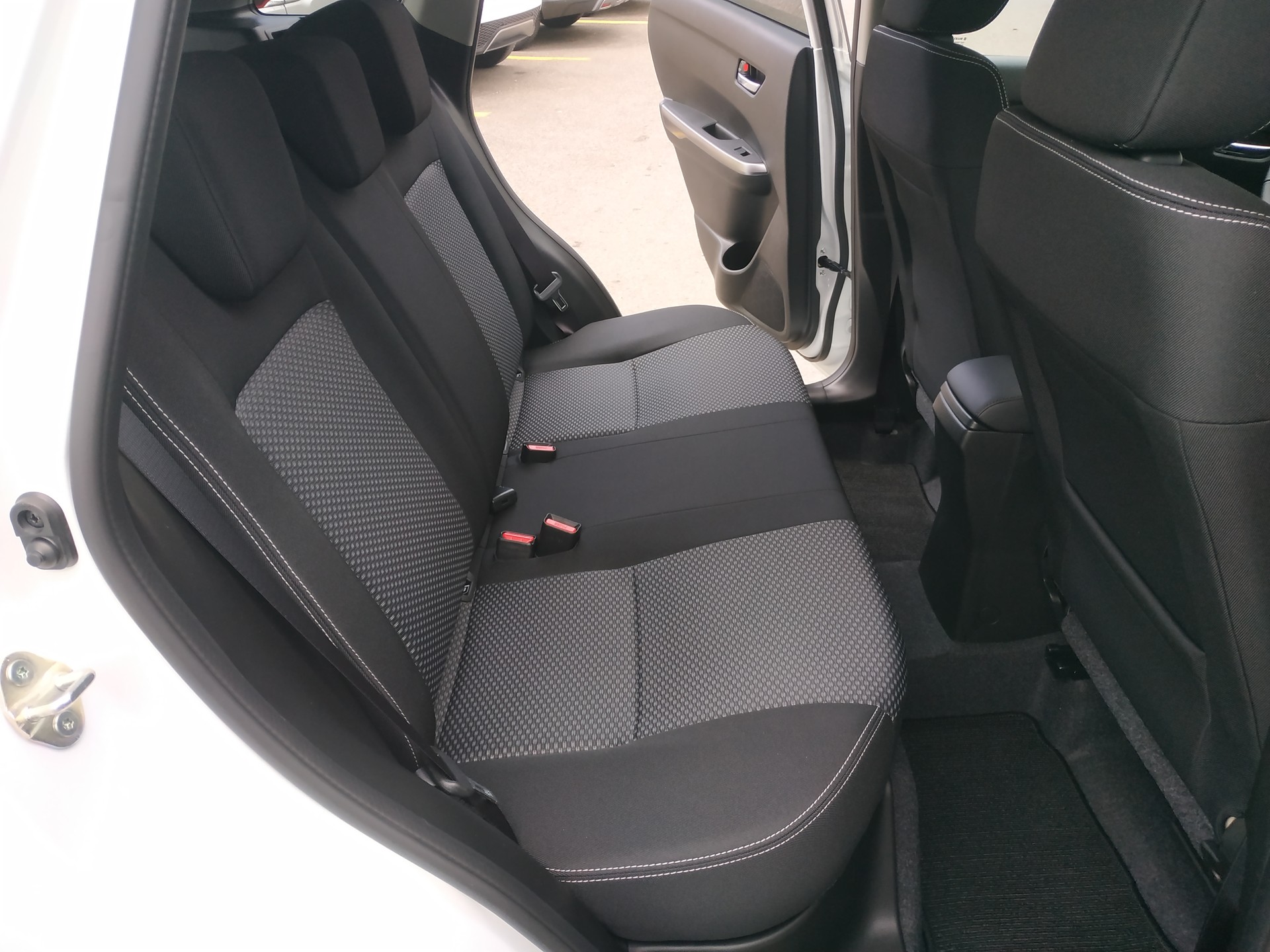 SUZUKI Vitara 1.4 Boosterjet Compact + 4x4 Hybrid Automatic-image-18