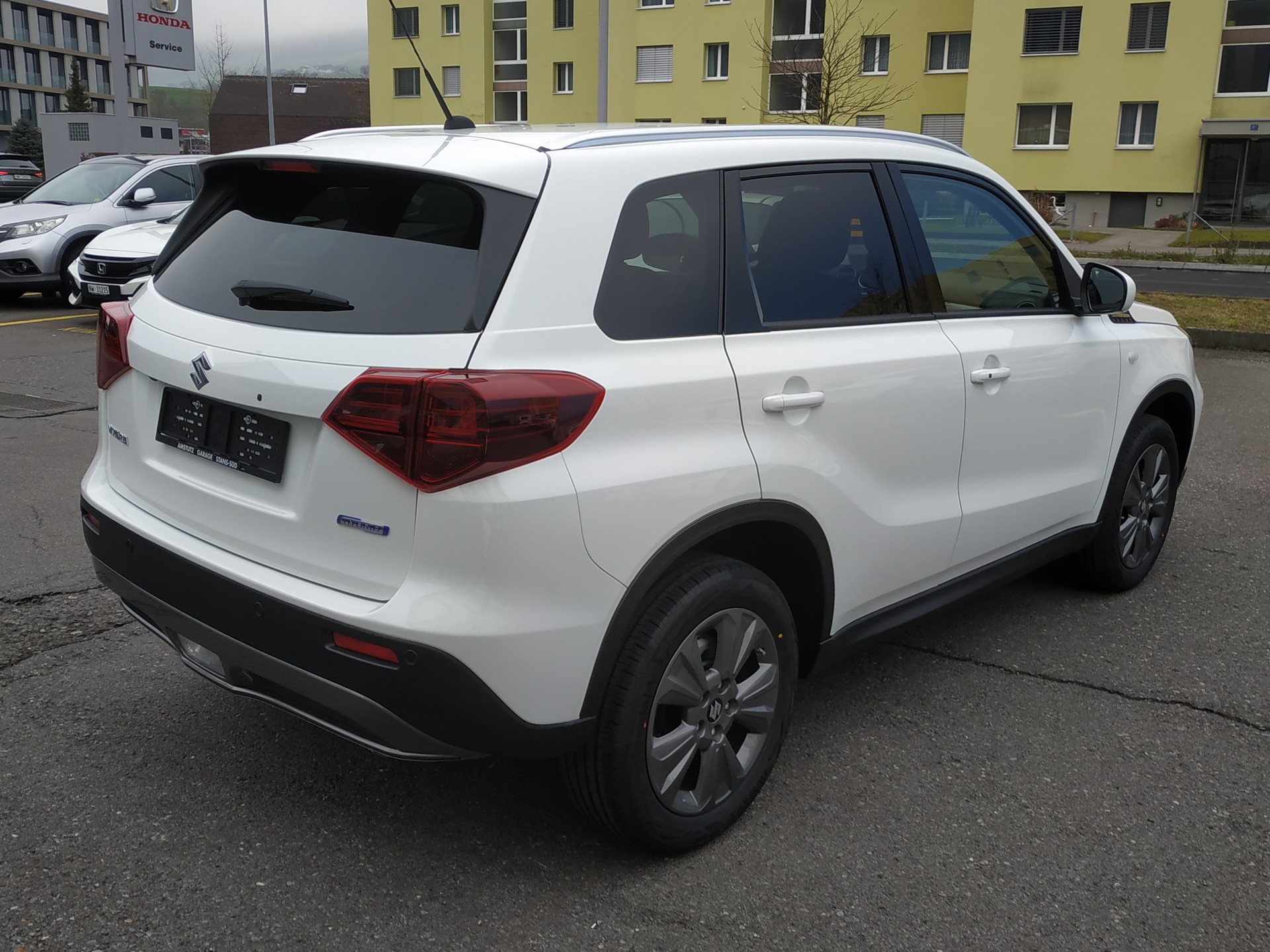 SUZUKI Vitara 1.4 Boosterjet Compact + 4x4 Hybrid Automatic-image-5