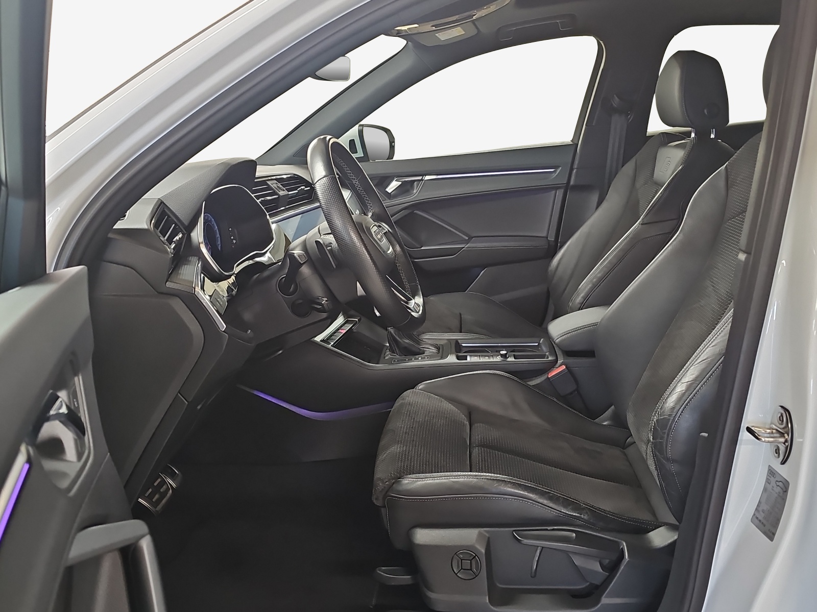 AUDI Q3 Sportback 35 TFSI S line Attraction S-tronic-image-7