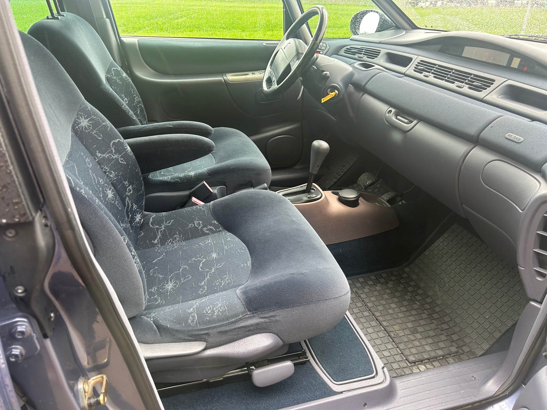 RENAULT Espace 3.0 V6 The Race Automatic-image-8
