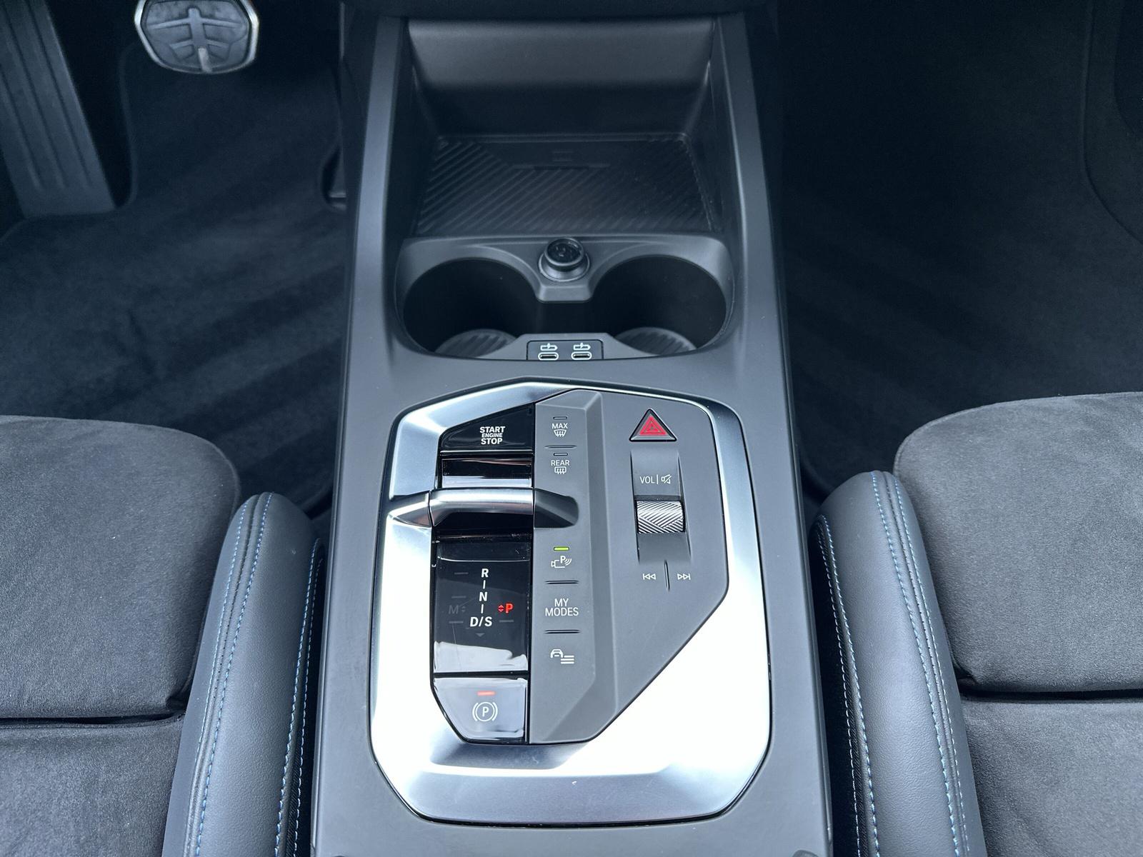 BMW 123 xDrive Hatch M Sport (CH)-image-19
