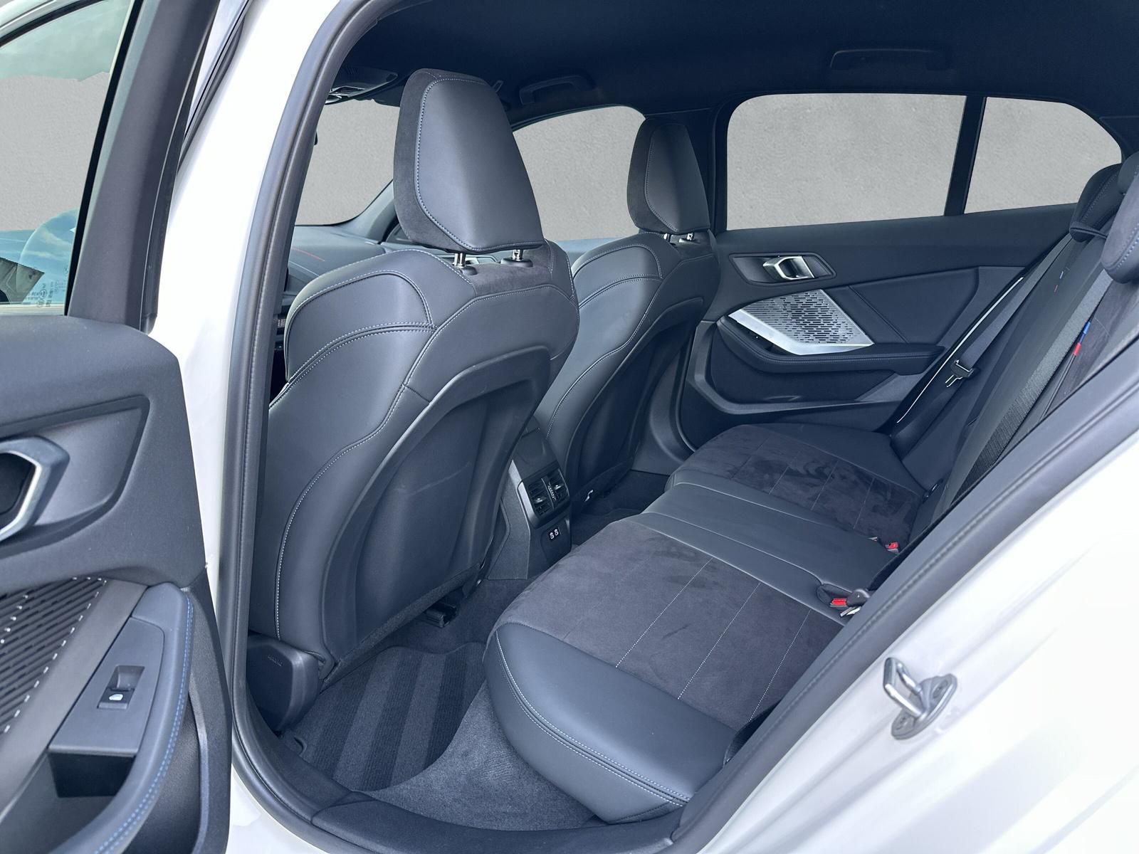BMW 123 xDrive Hatch M Sport (CH)-image-11