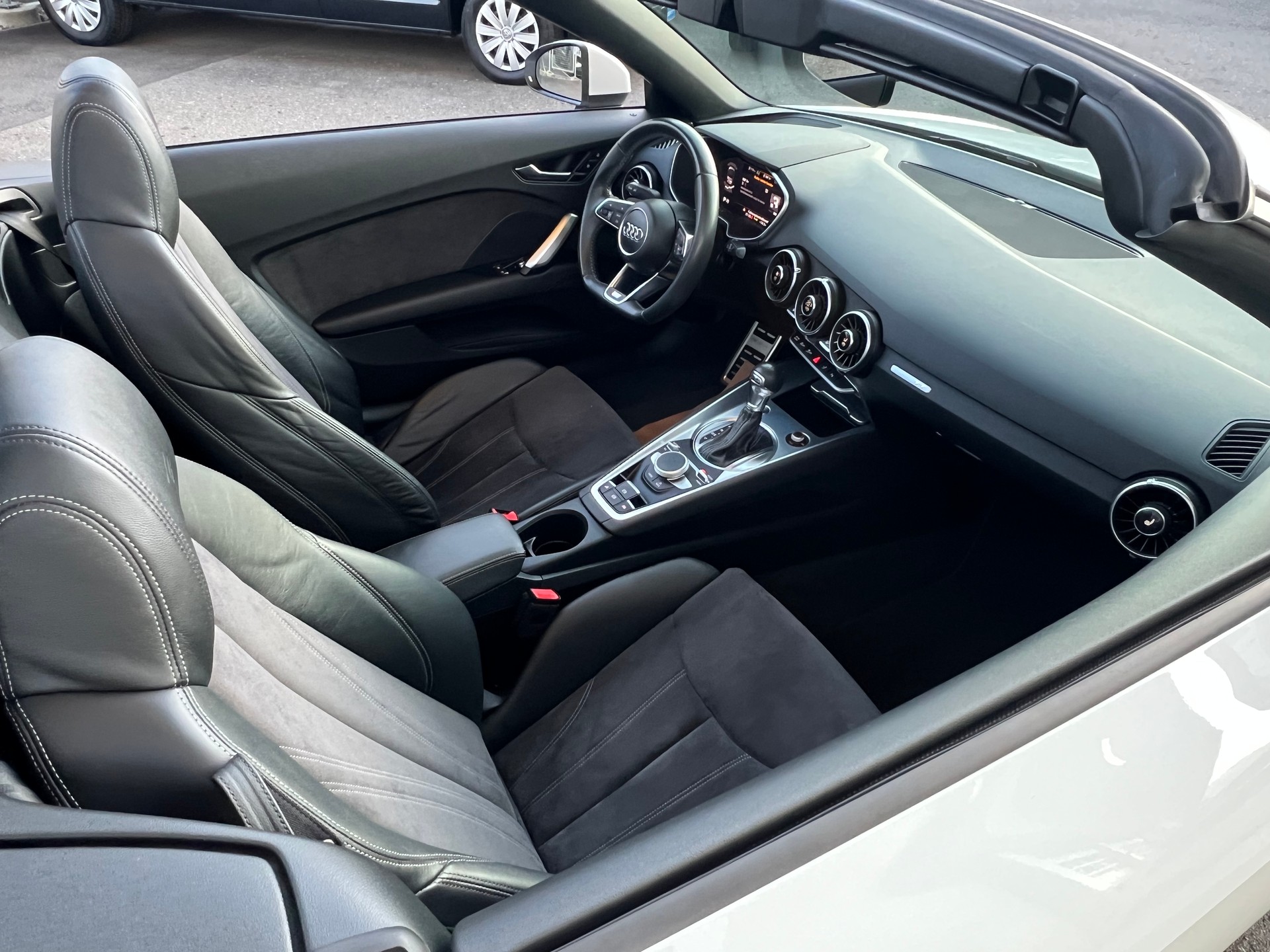 AUDI TT Roadster 1.8 TFSI S- Line S-tronic *** Navigation * Tempomat * Sitzheizung * mit frisch ab MFK * 1 Jahr Garantie möglich ***-image-17