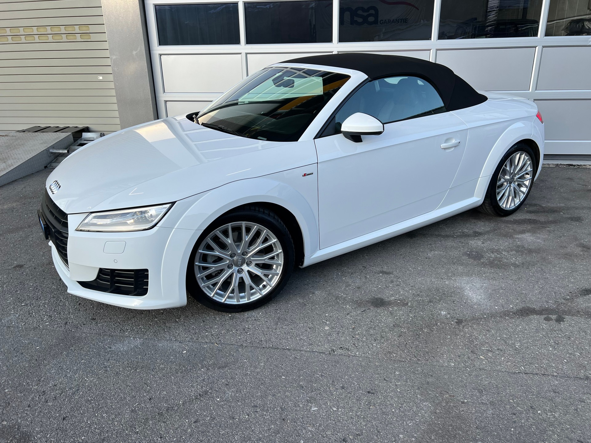 AUDI TT Roadster 1.8 TFSI S- Line S-tronic *** Navigation * Tempomat * Sitzheizung * mit frisch ab MFK * 1 Jahr Garantie möglich ***-showroom-element-3