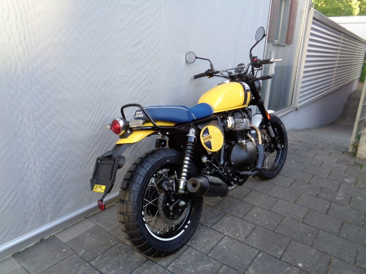 ROYAL ENFIELD BEAR 650-image-5