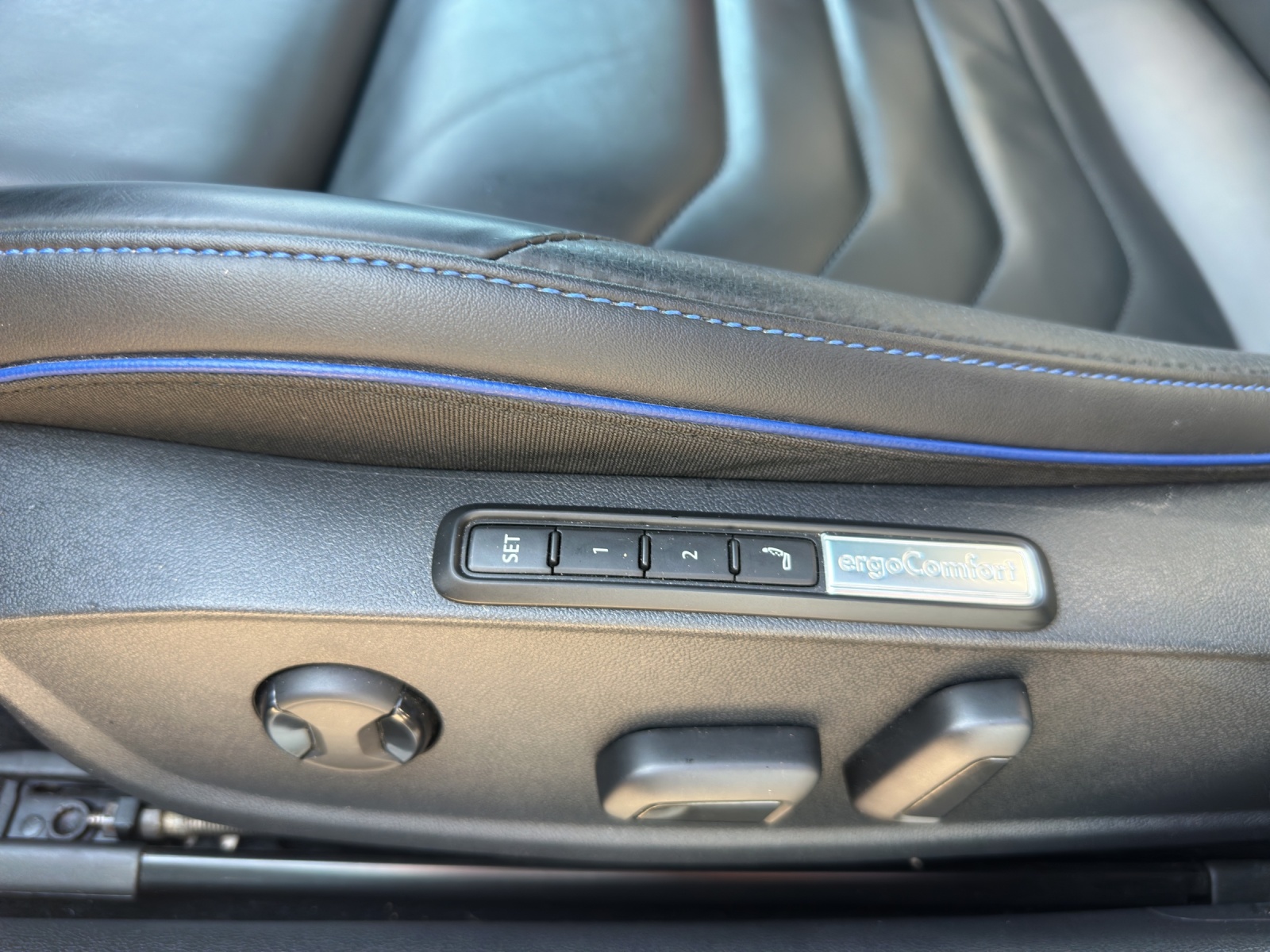 VW Arteon SB 2.0 TSI R 4Motion DSG-image-14