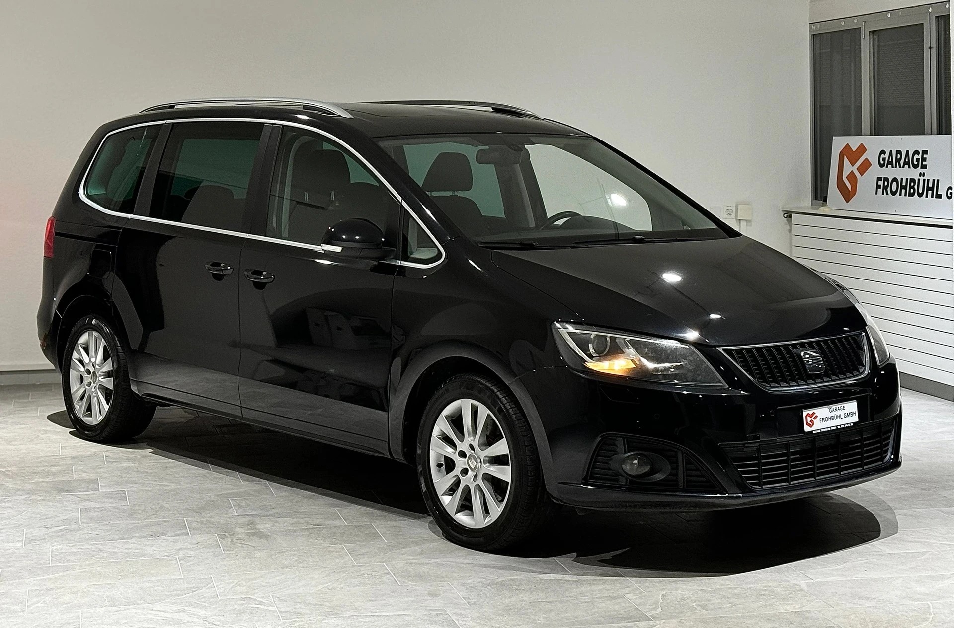 SEAT Alhambra 2.0 TDI Style Eco DSG-image-2