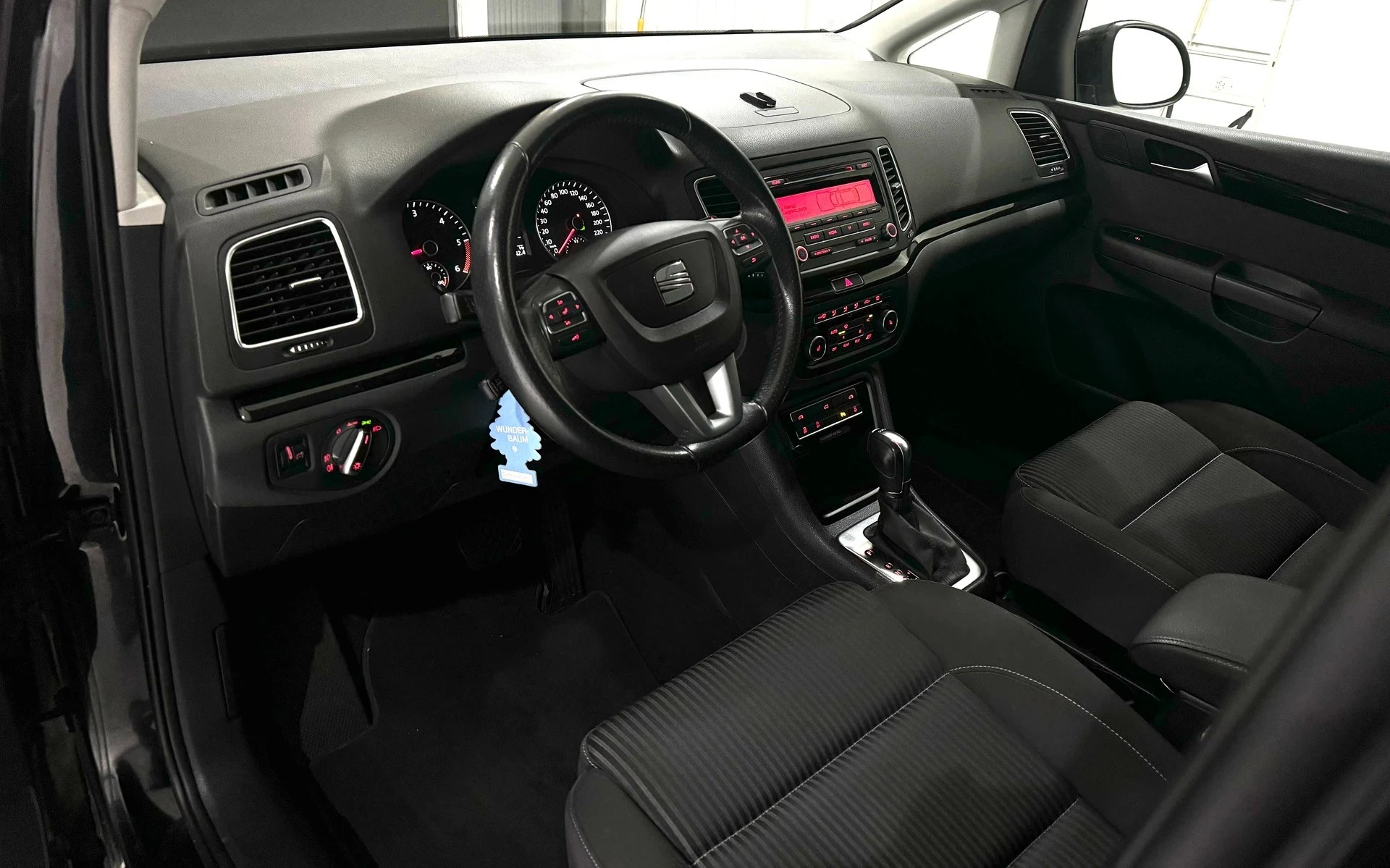 SEAT Alhambra 2.0 TDI Style Eco DSG-image-7