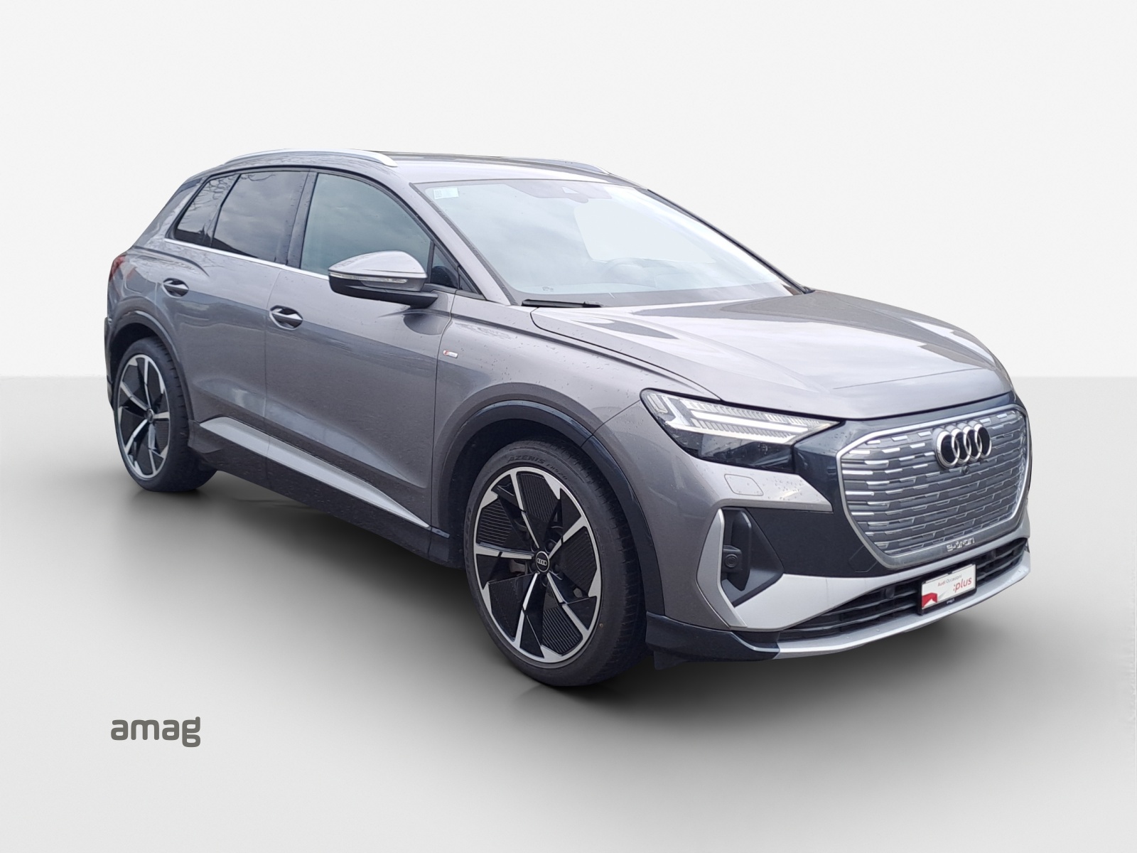 AUDI Q4 e-tron 50 quattro-image-6
