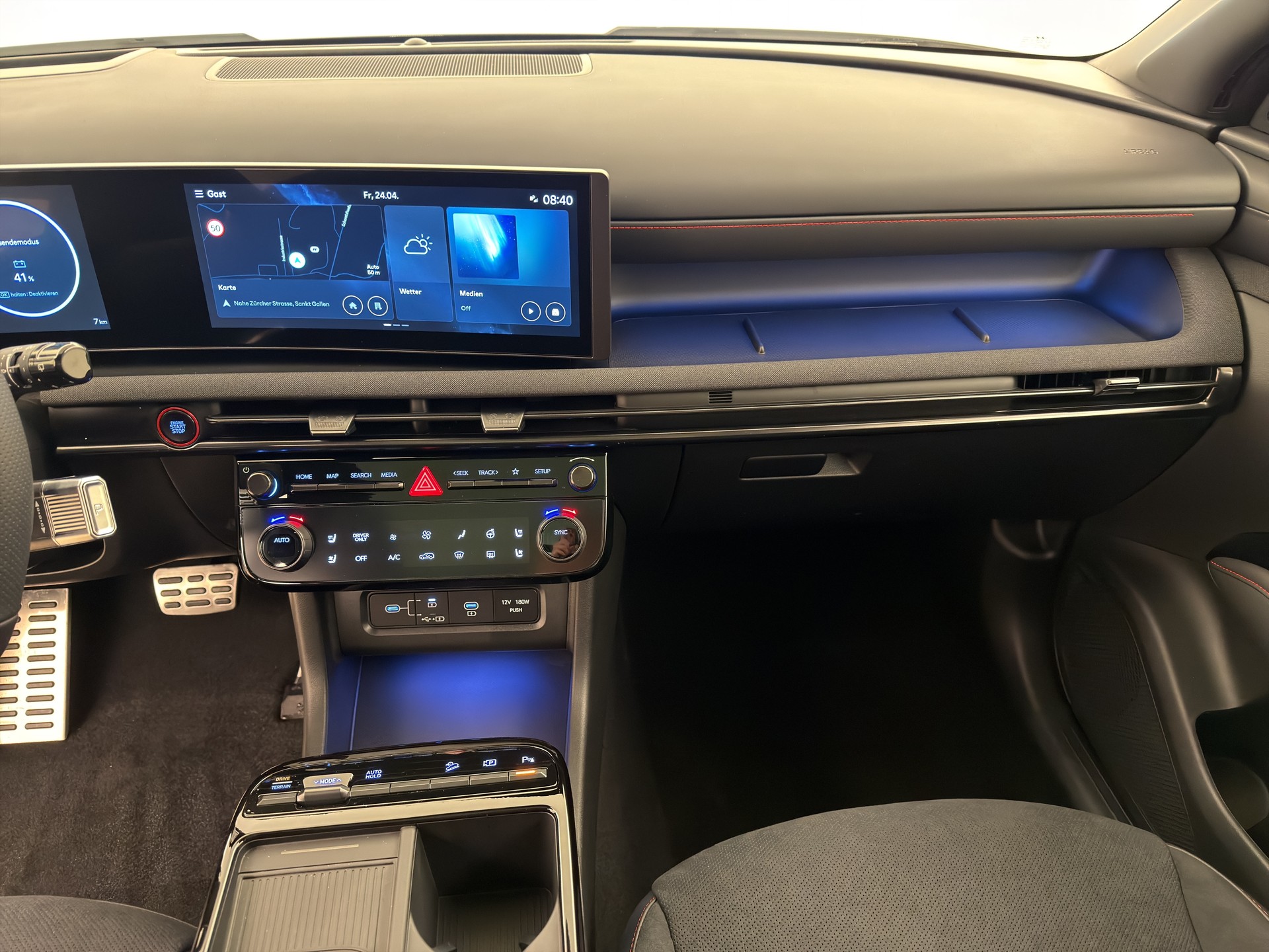 HYUNDAI Tucson 1.6 T-GDi HEV N-Line 4WD Sunroof-image-9