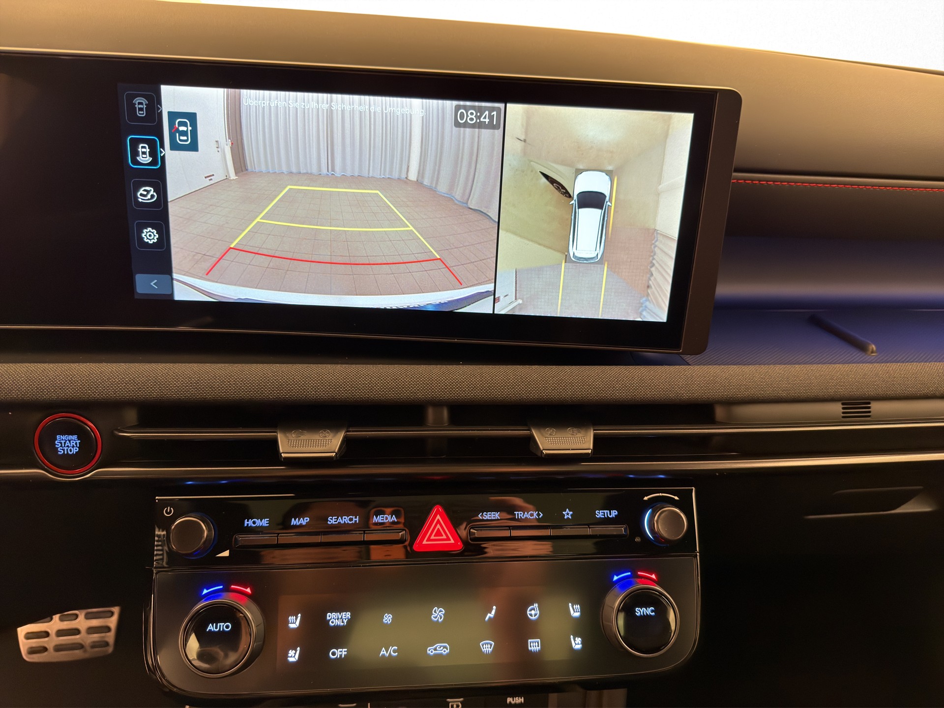 HYUNDAI Tucson 1.6 T-GDi HEV N-Line 4WD Sunroof-image-10