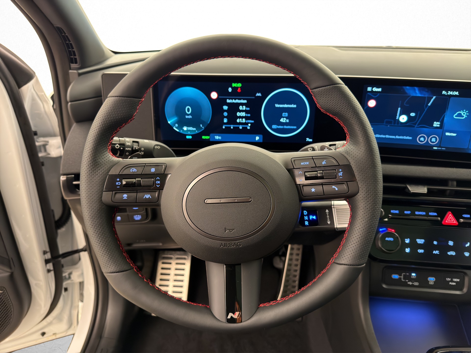 HYUNDAI Tucson 1.6 T-GDi HEV N-Line 4WD Sunroof-image-7