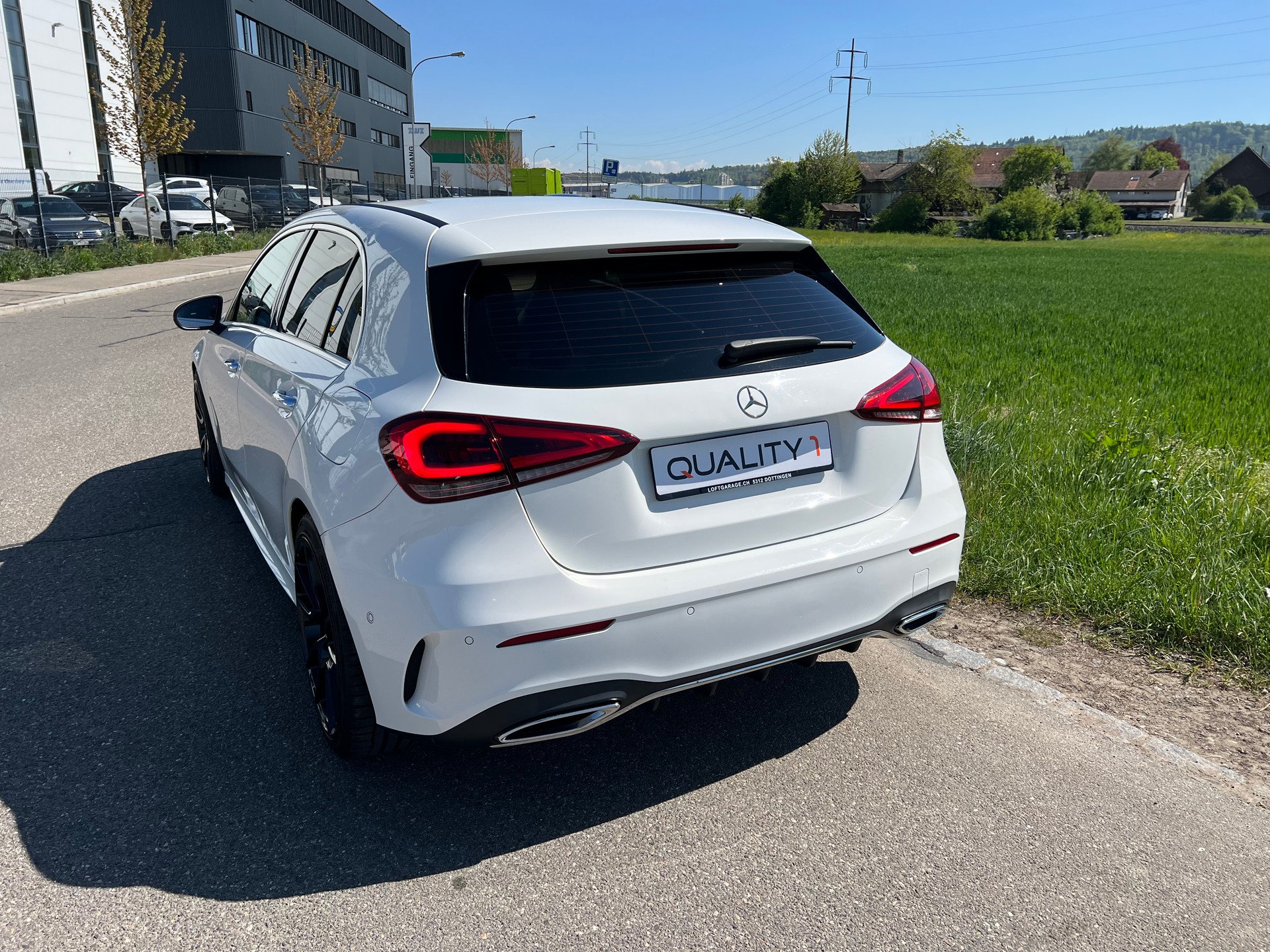 MERCEDES-BENZ A 200 AMG Line 7G-DCT-image-10