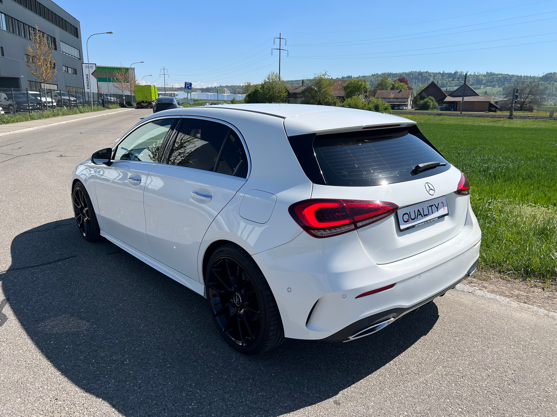 MERCEDES-BENZ A 200 AMG Line 7G-DCT-image-8