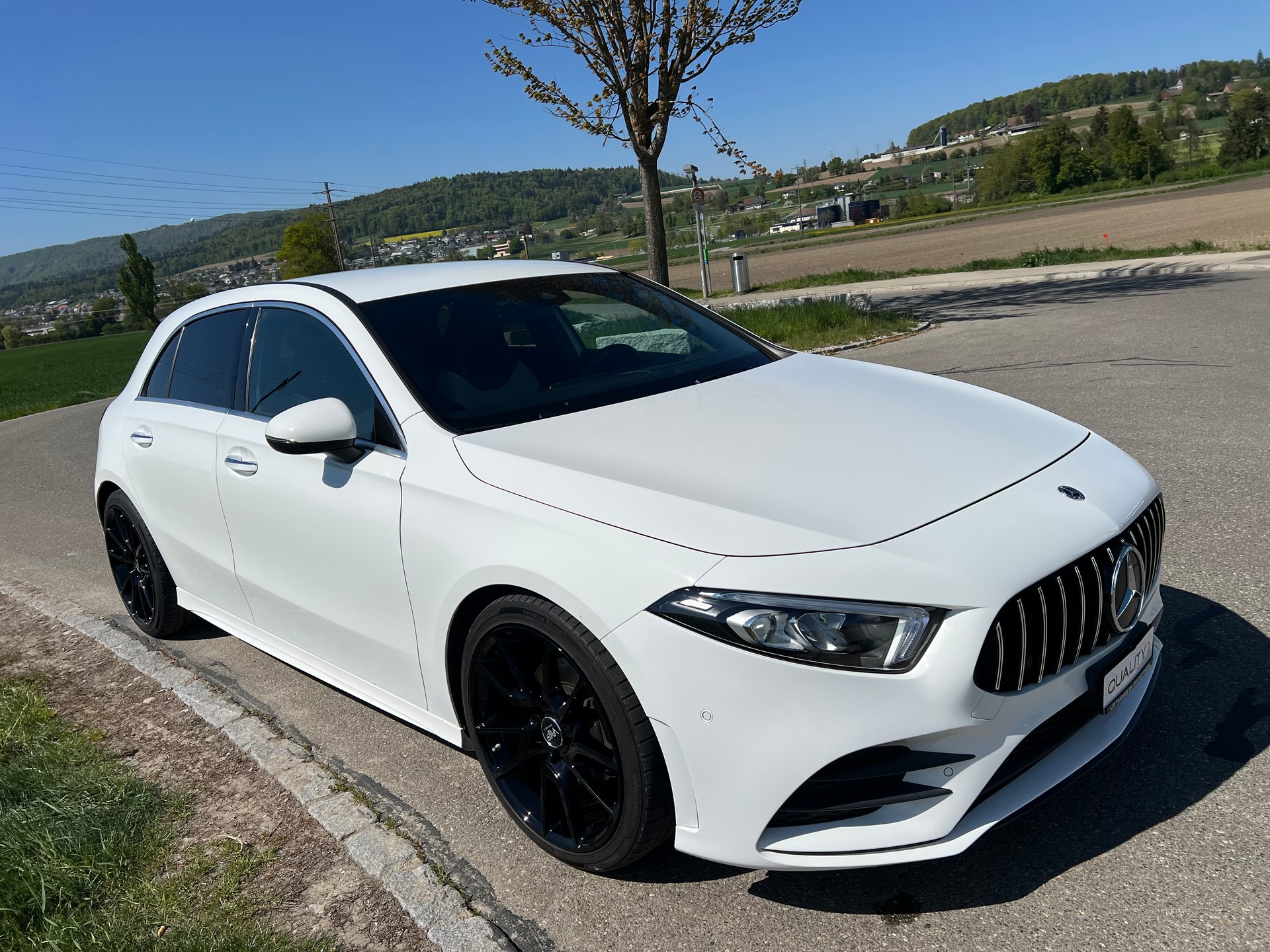 MERCEDES-BENZ A 200 AMG Line 7G-DCT