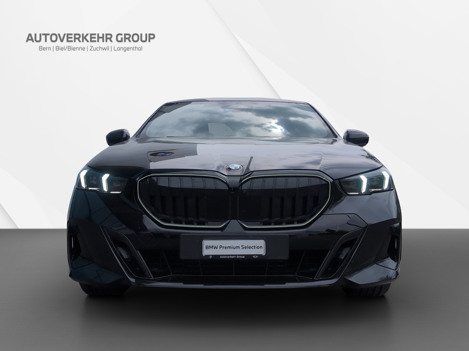 BMW 520d 48V M Sport Pro-image-1