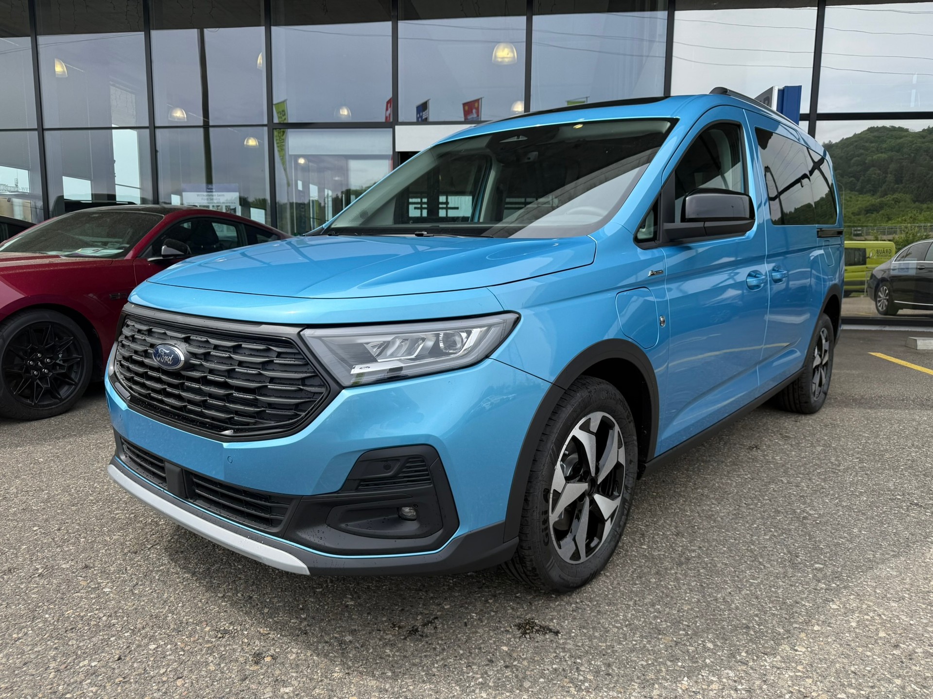 FORD Grand Tourneo Connect 1.5 PHEV Active Automat-image-0