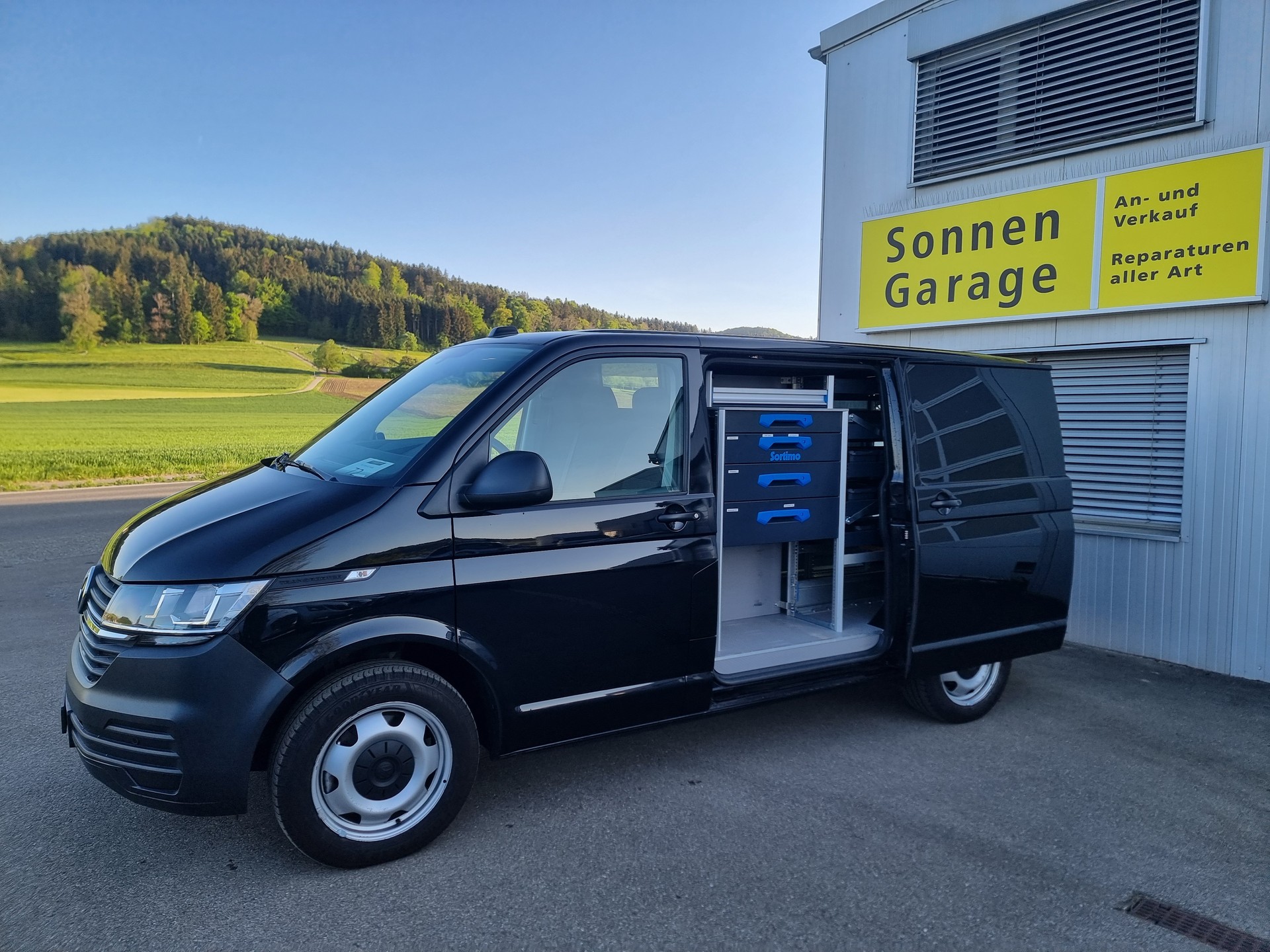 VW T6.1 2.0 Bi-TDI 4Motion DSG-image-3