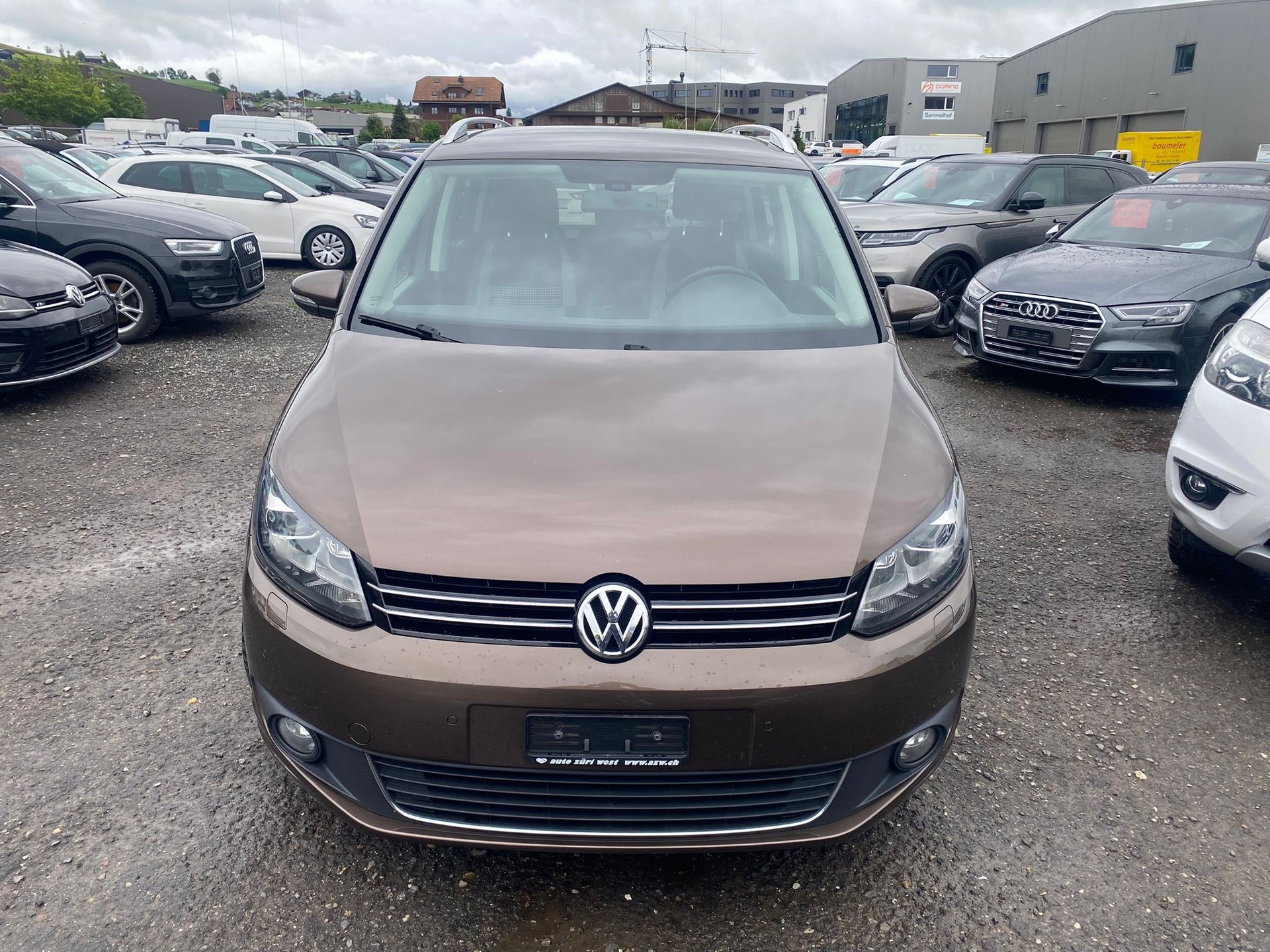 VW Touran 2.0 TDI BlueMotion Technology Design-image-2