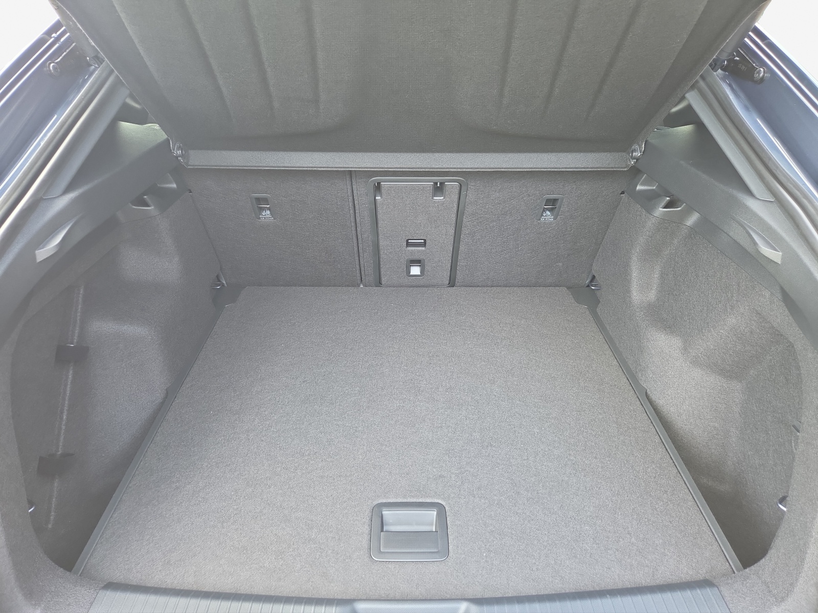 CUPRA Tavascan Type 10 77 kWh Extreme Prime Edition-image-12