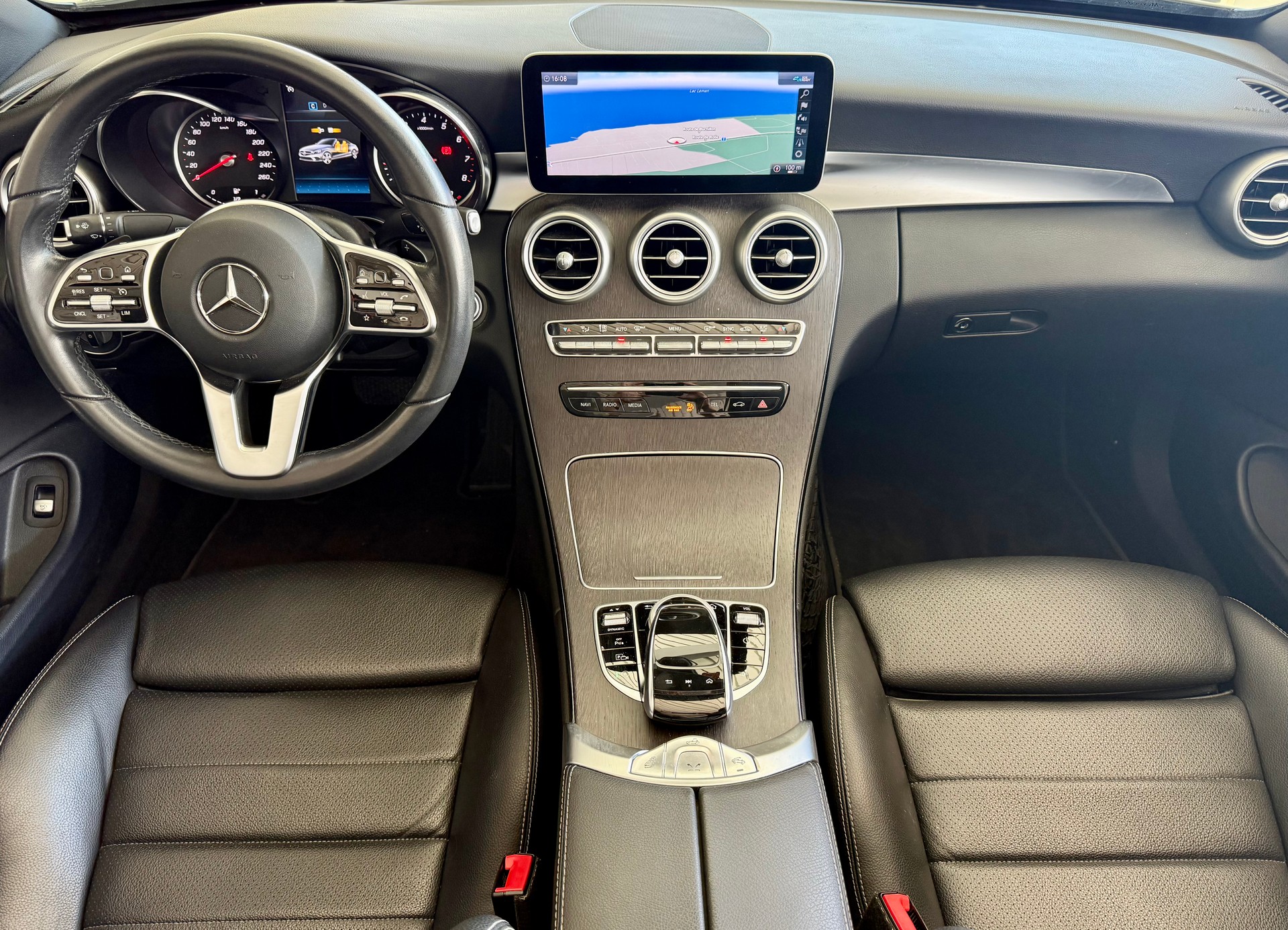 MERCEDES-BENZ C 180 Cabriolet-image-14
