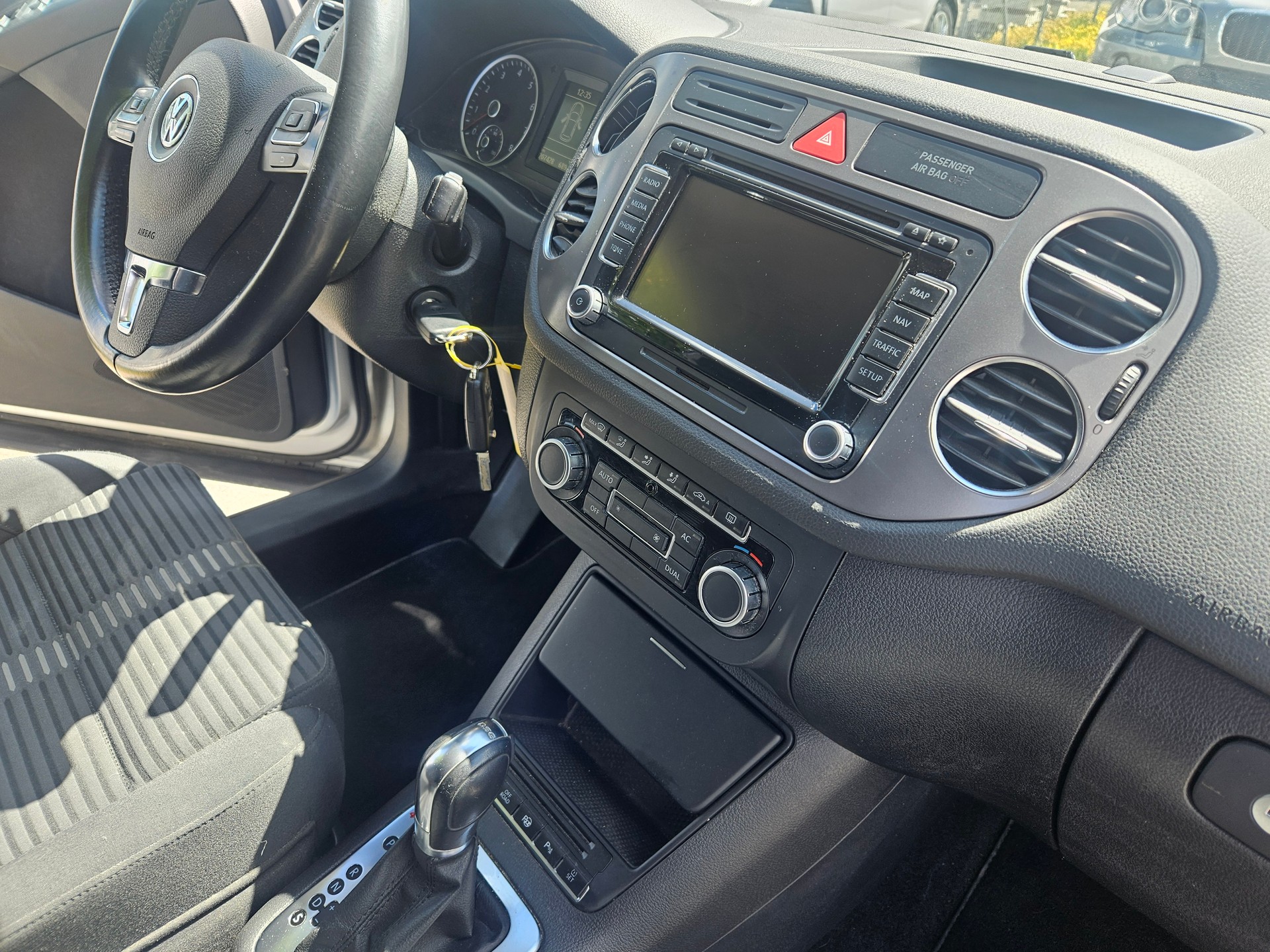 VW Tiguan 2.0 TSI Sport&Style DSG-image-11