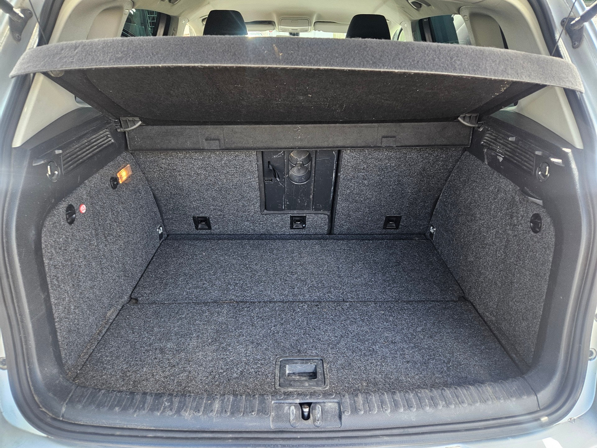 VW Tiguan 2.0 TSI Sport&Style DSG-image-10