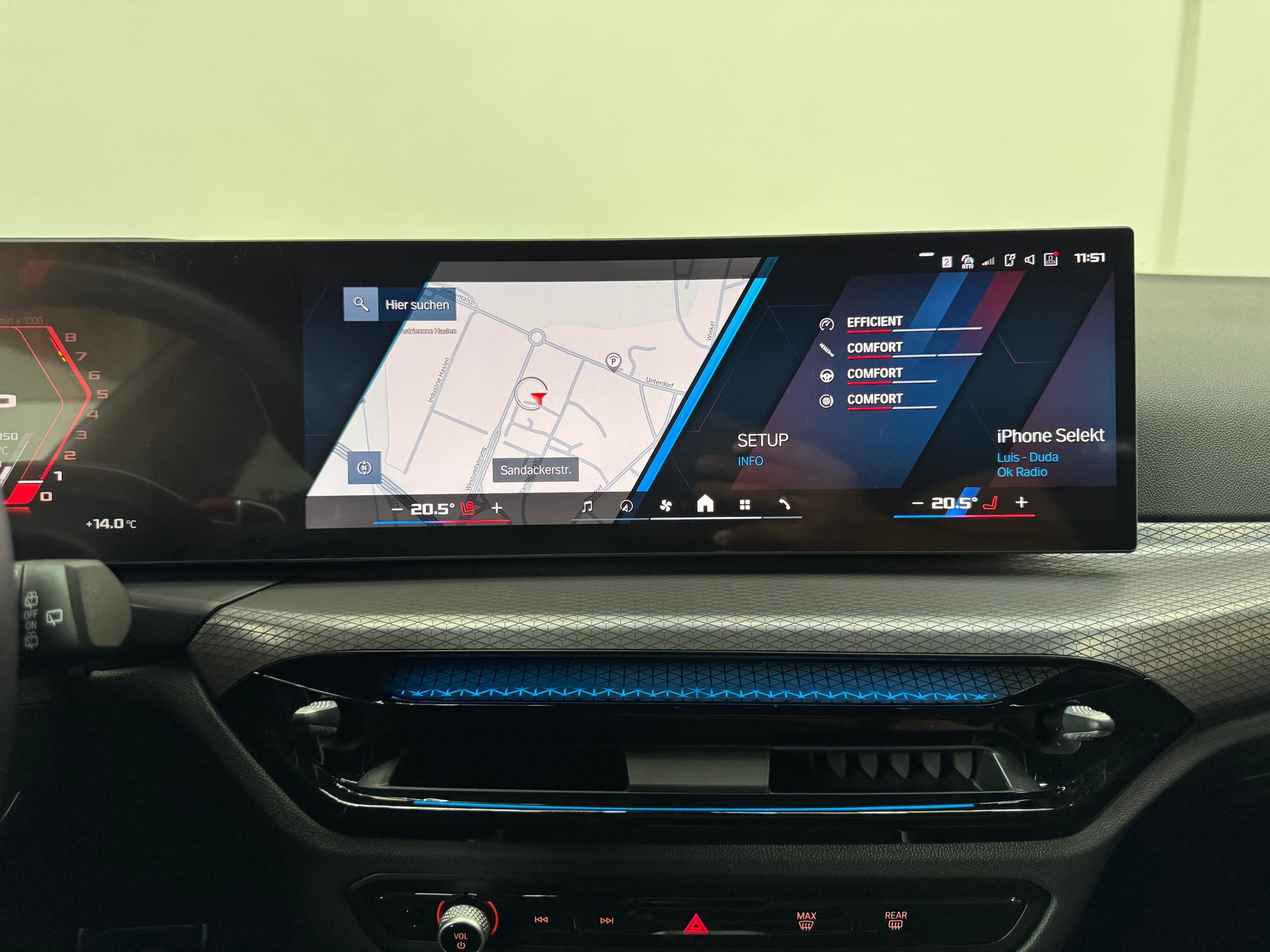 BMW M3 Touring xDrive Competition M | Black Sapphire-image-17
