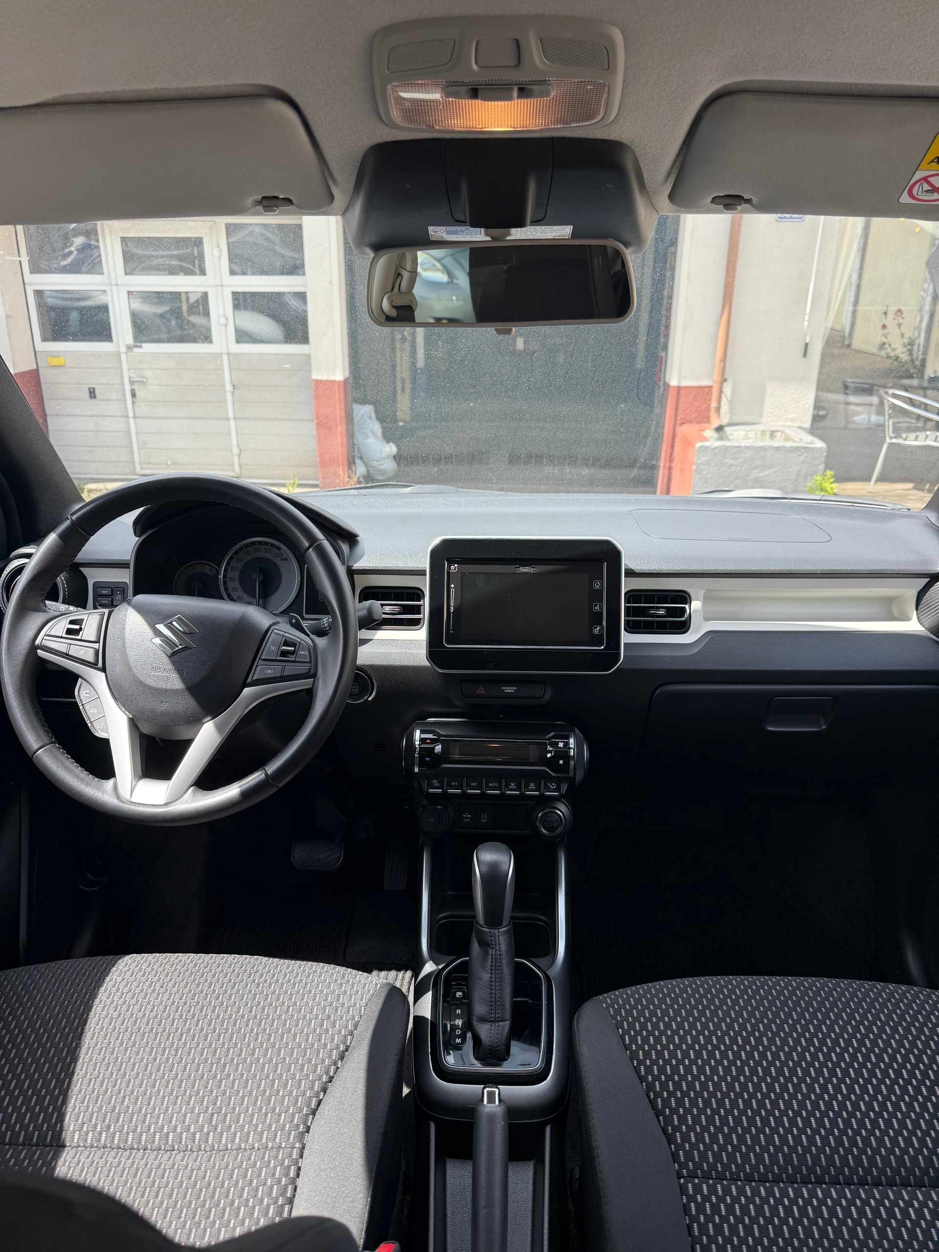 SUZUKI Ignis 1.2i Compact Top Hybrid CVT-image-9