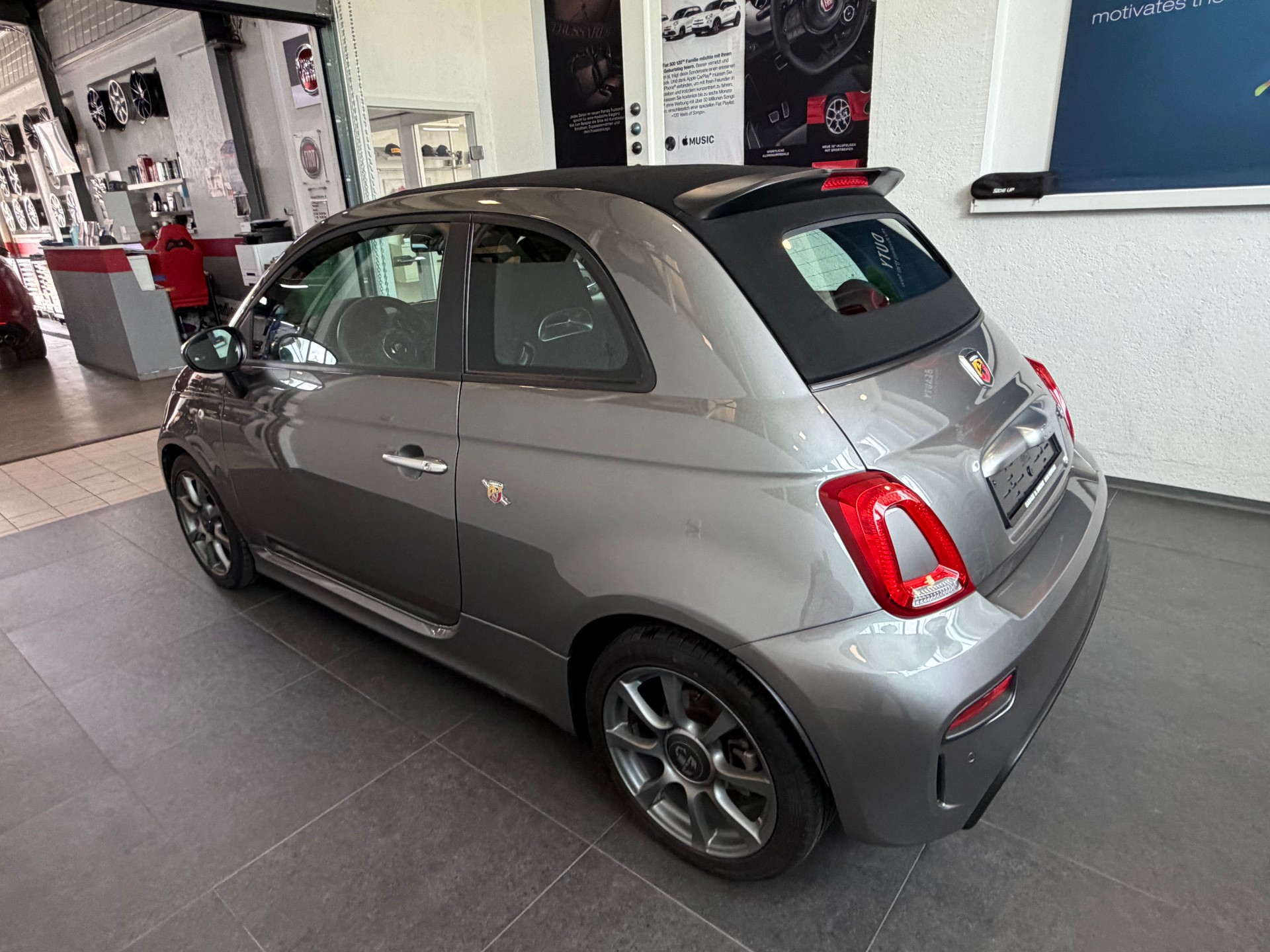 FIAT 595C 1.4 16V Turbo Abarth Turismo-image-2