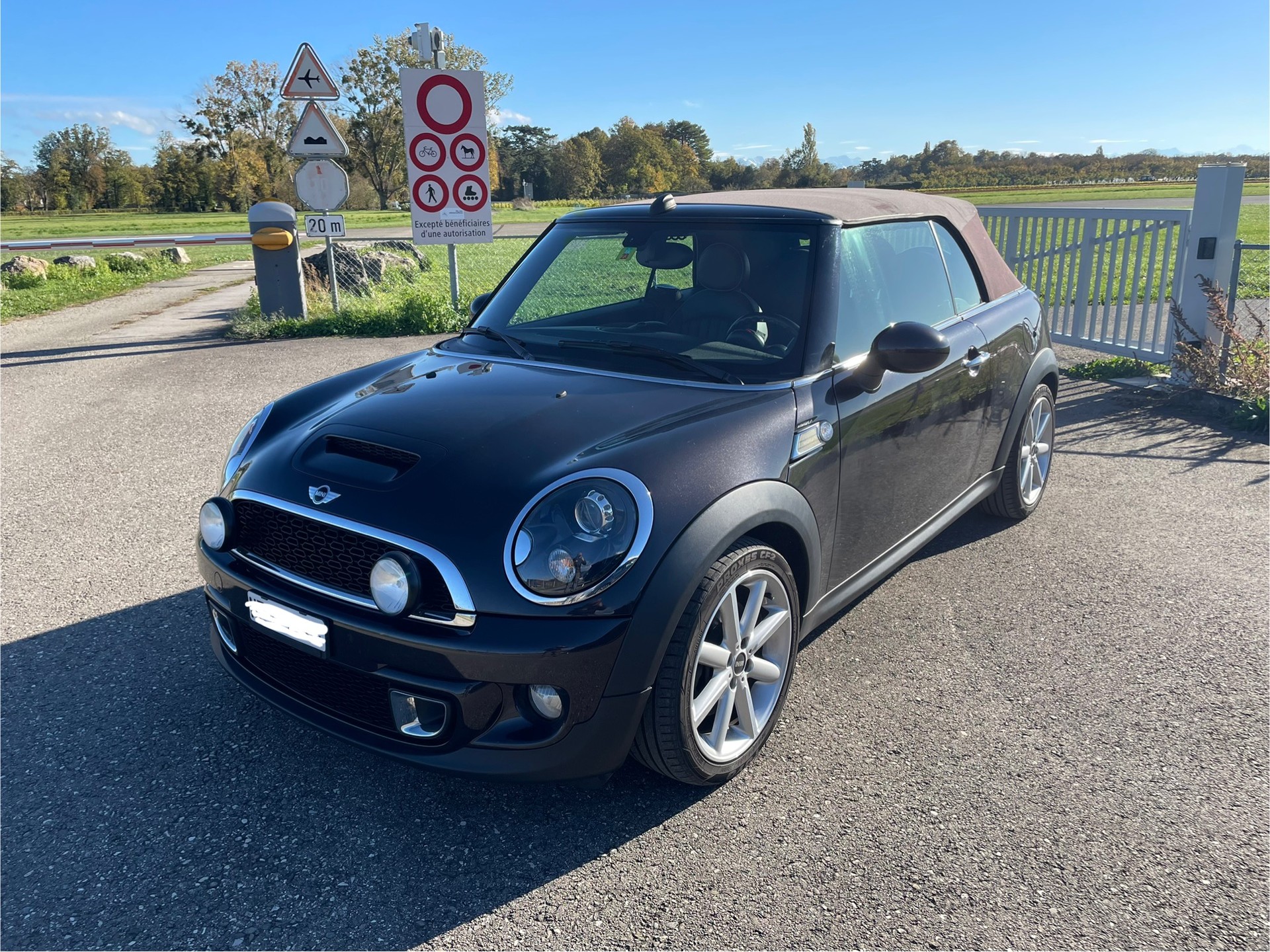MINI 1.6i Cooper S-image-2