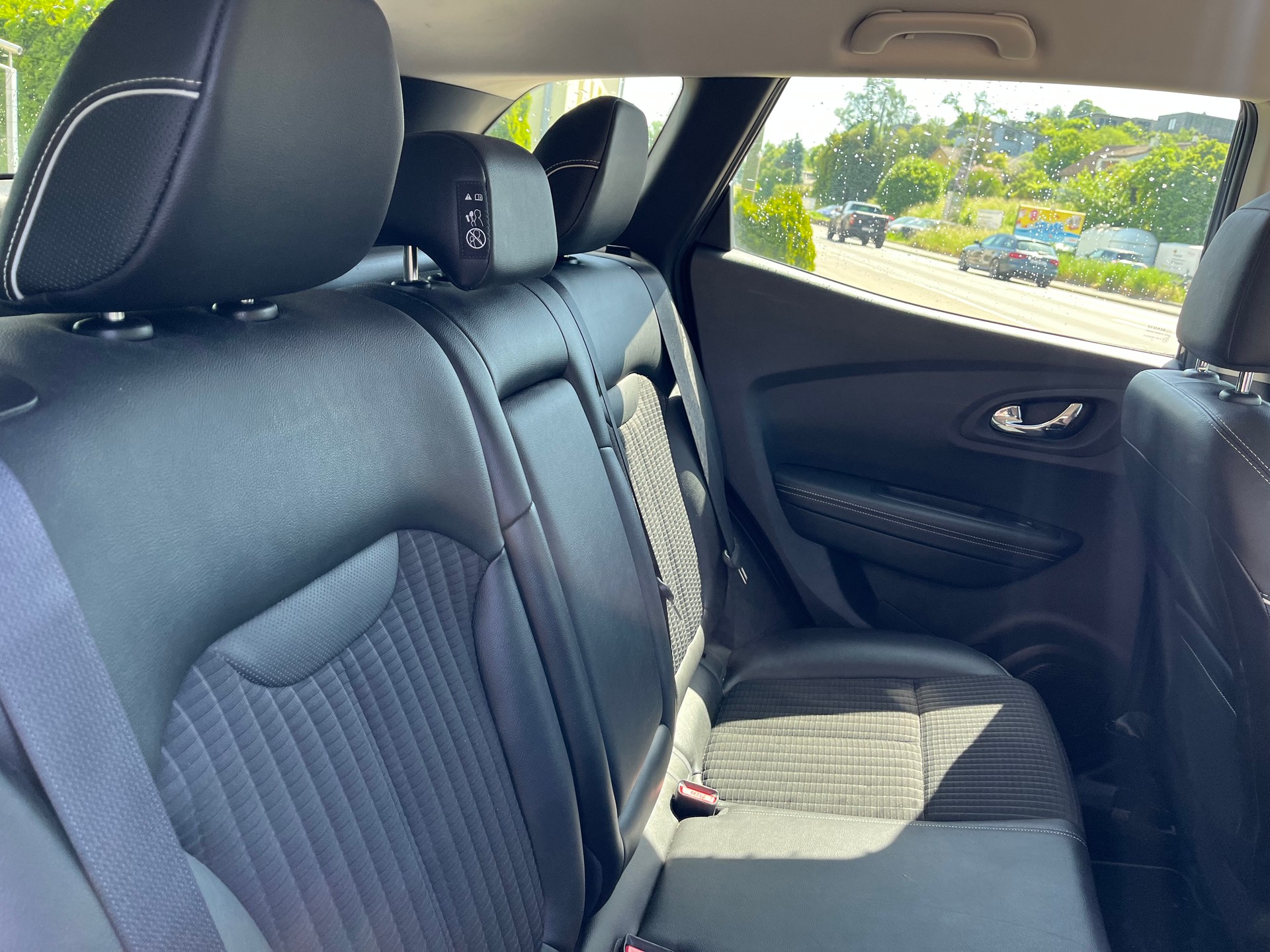 RENAULT Kadjar 1.2 16V Turbo Bose EDC-image-5