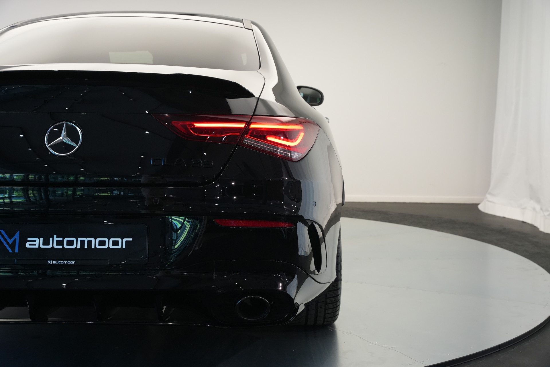 MERCEDES-BENZ CLA 35 AMG 4Matic 7G-DCT *CH-Fahrzeug*-image-24