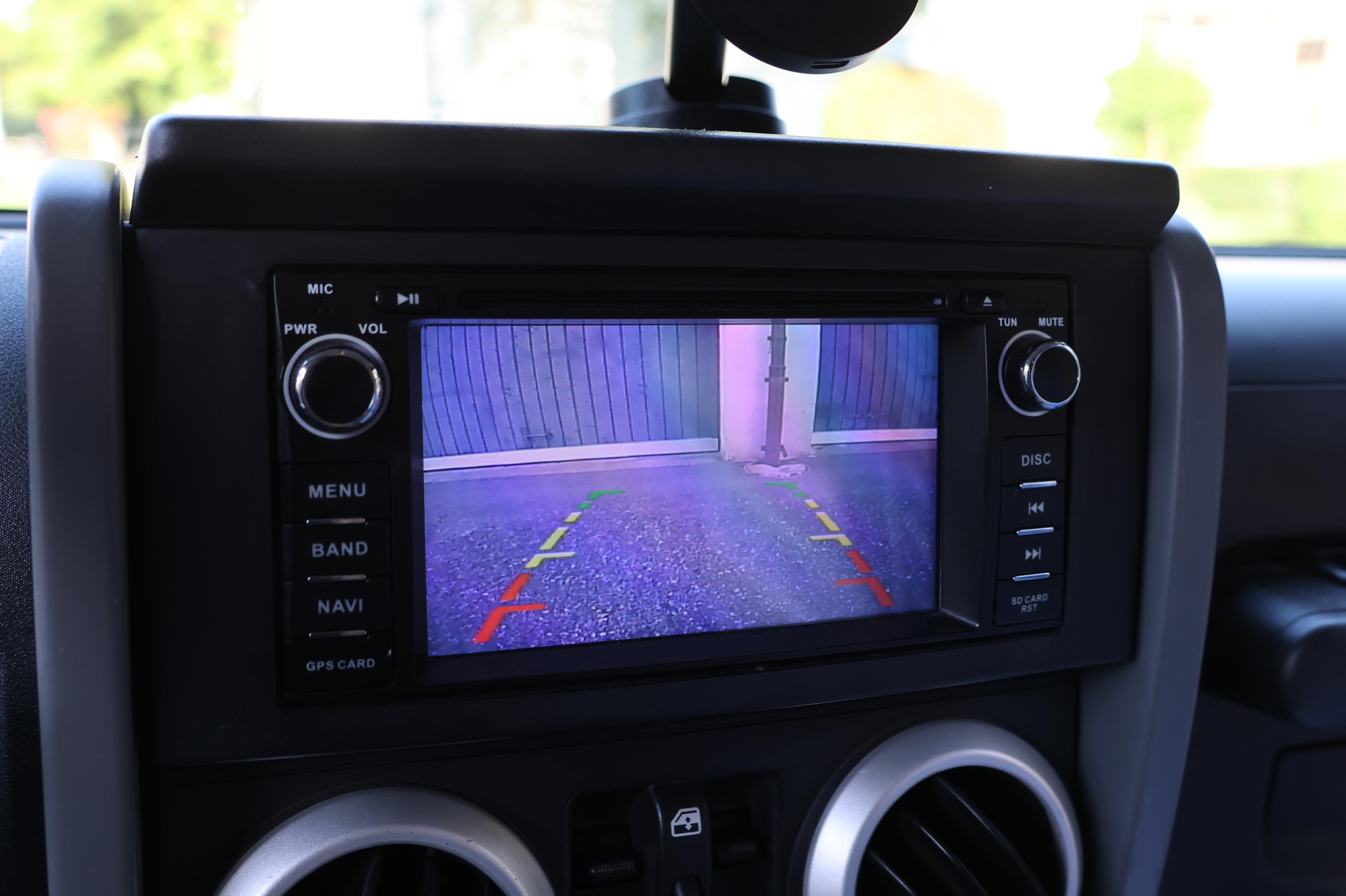 JEEP Wrangler 2.8CRD Unlimited Sahara Automatic (CH)-image-16
