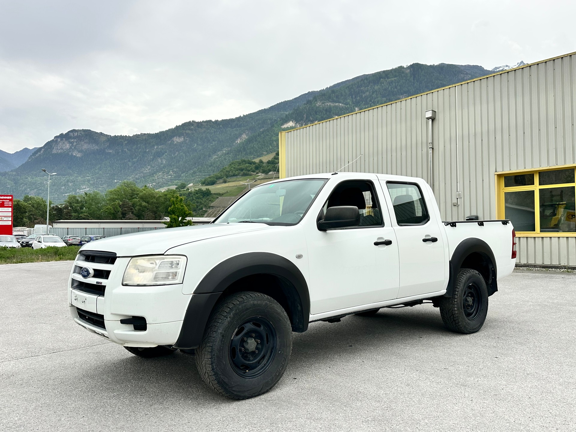 FORD Ranger Limited 2.5 TDCi 4x4-image-0