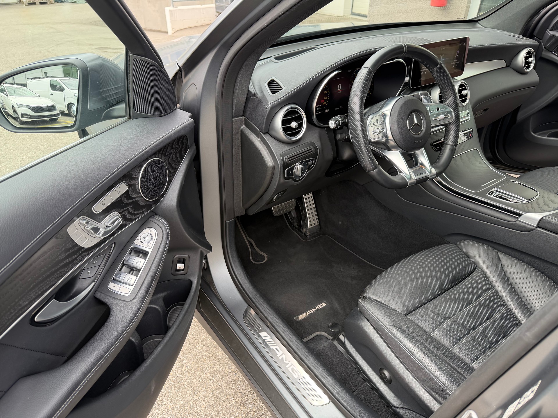 MERCEDES-BENZ GLC 43 AMG 4Matic 9G-Tronic-image-7