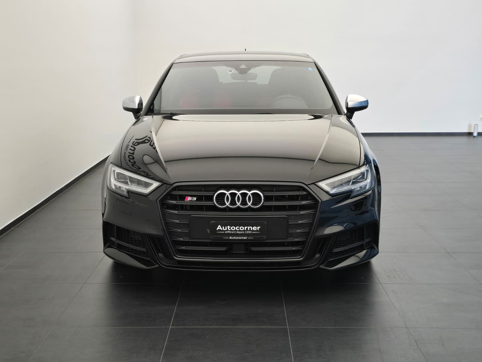 AUDI S3 Sportback 2.0 TFSI quattro S-tronic-image-3