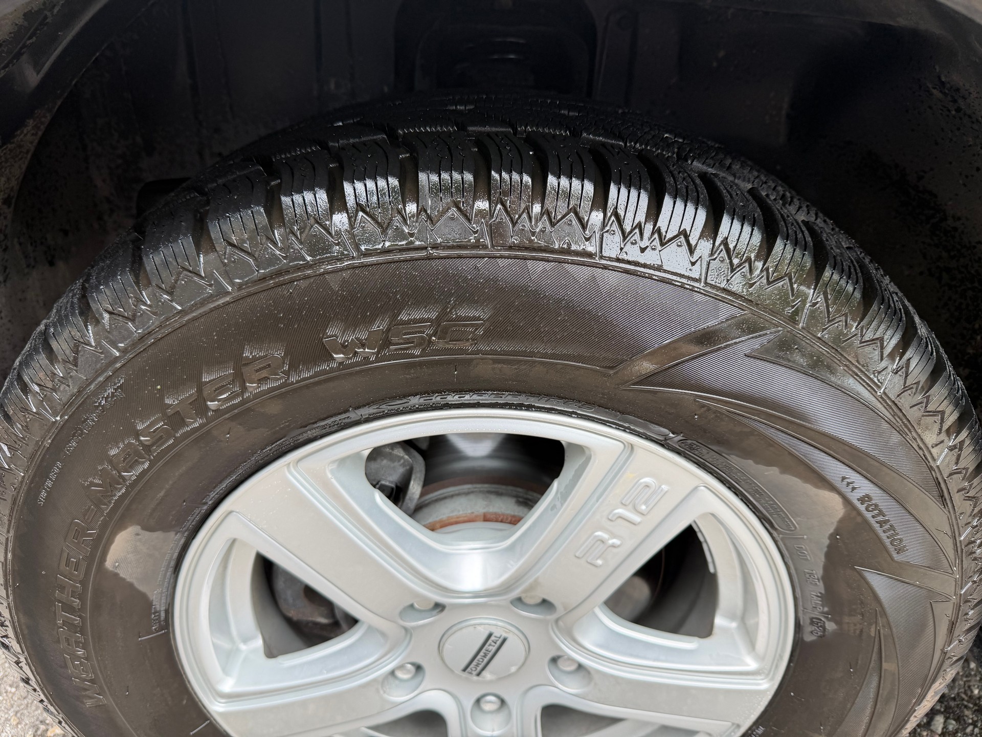 KGM-SsangYong Rexton RX200 e-XDi Quartz 4WD Automatic-image-5