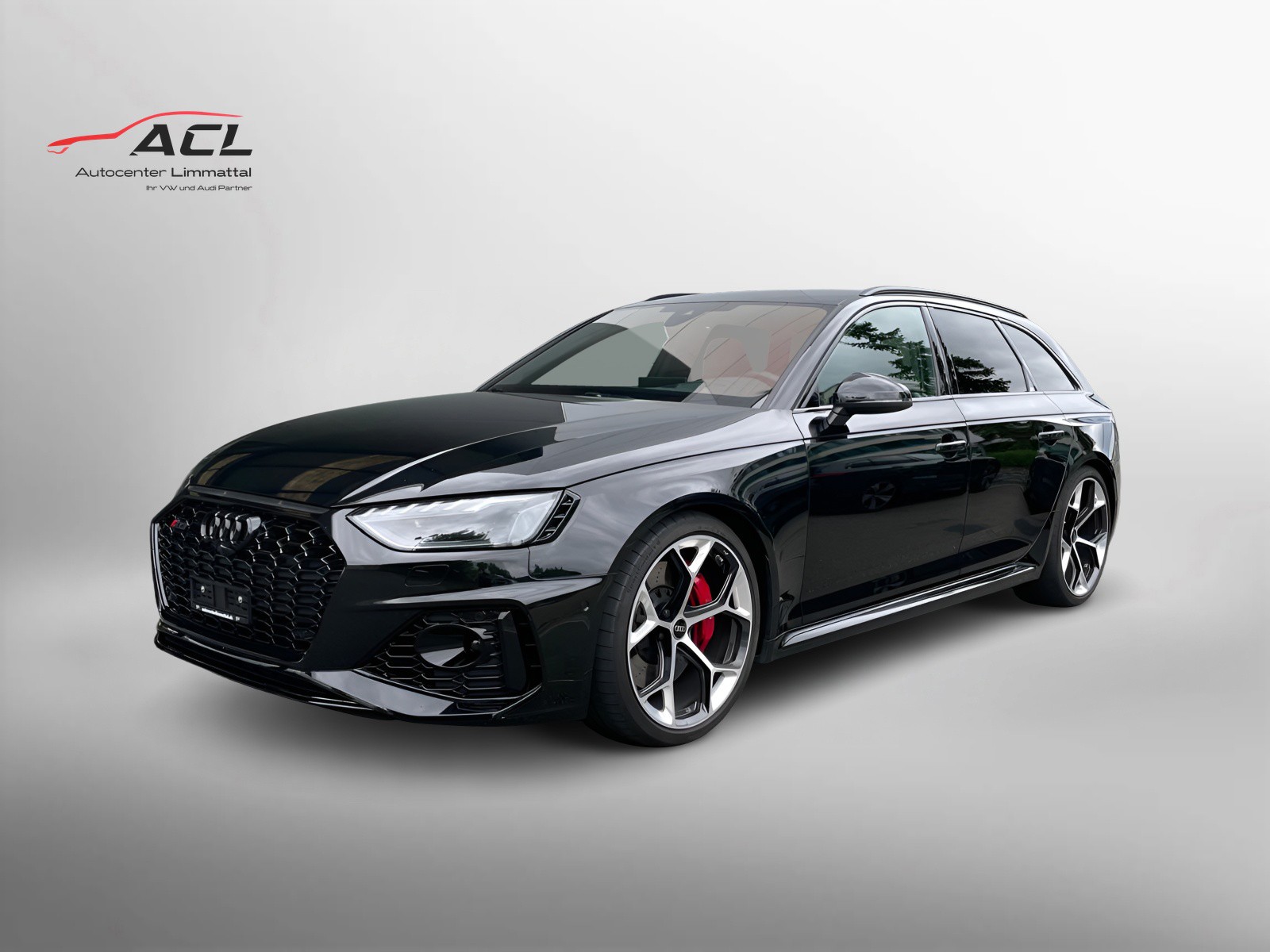 AUDI Audi RS4 Competition-image-0