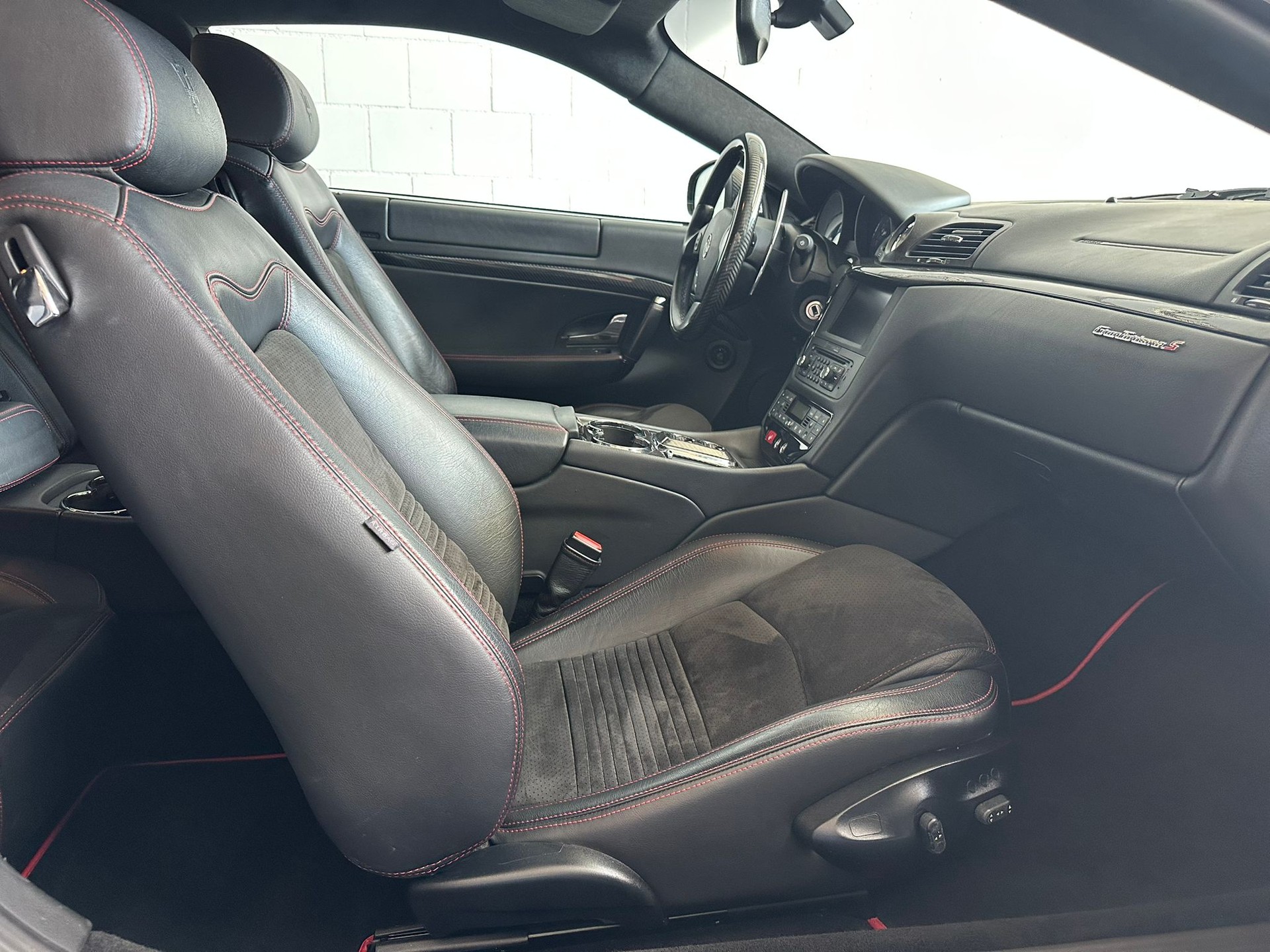 MASERATI GranTurismo S Automatica-image-7