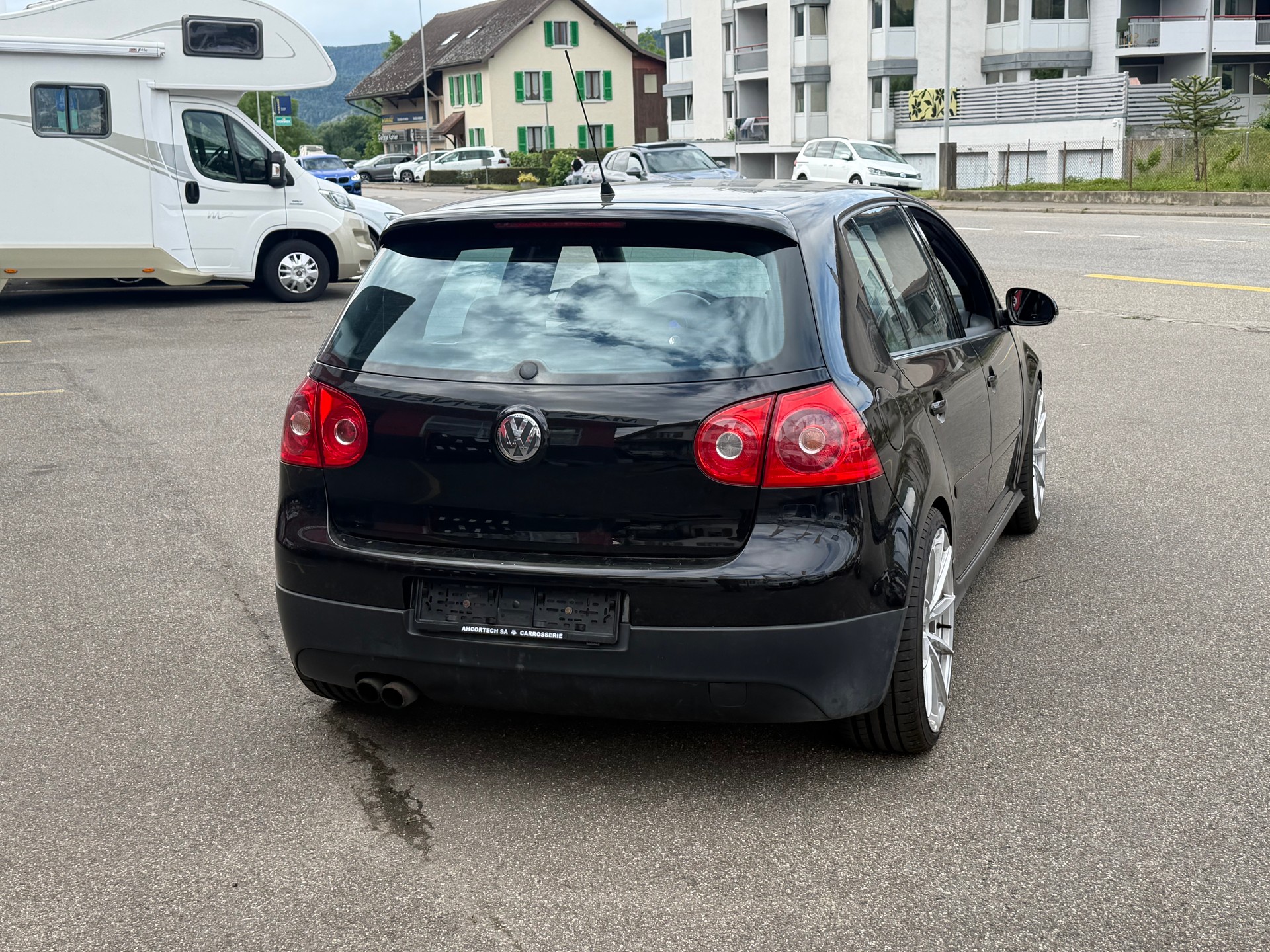 VW Golf 2.0 TFSI GTI-image-5