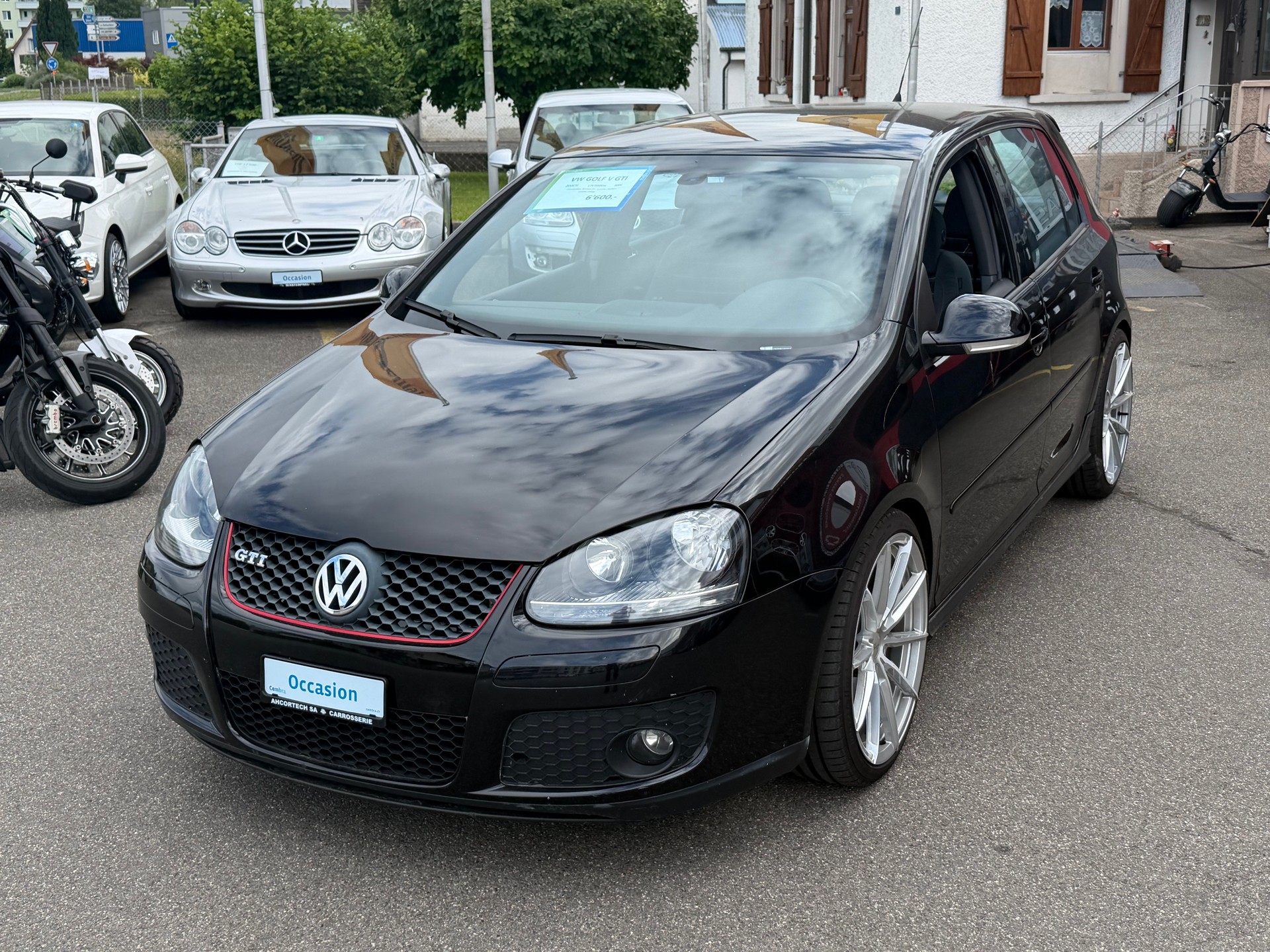 VW Golf 2.0 TFSI GTI-image-3
