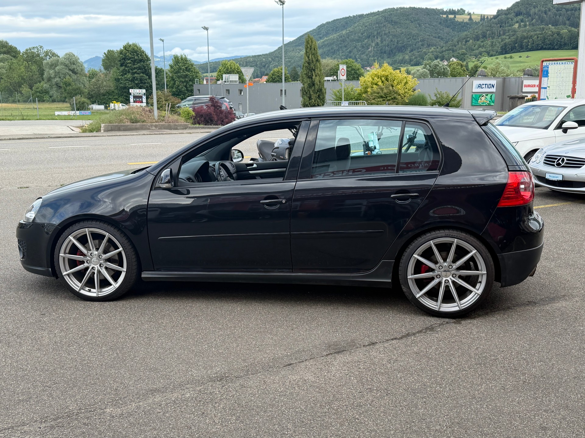 VW Golf 2.0 TFSI GTI-image-7