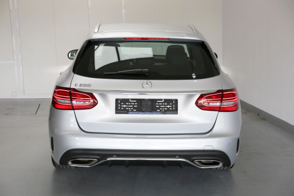MERCEDES-BENZ C 200 AMG Line-image-5