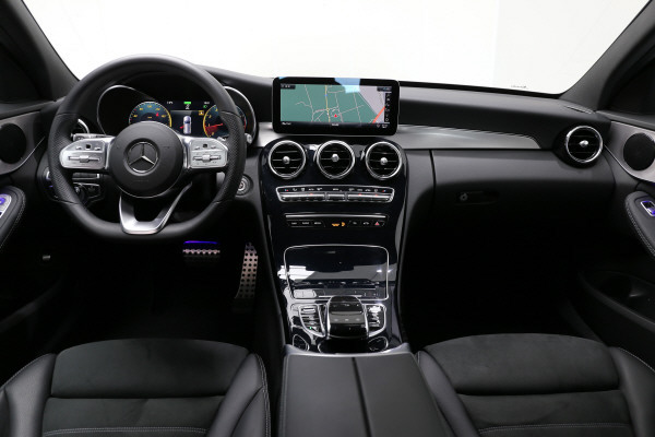 MERCEDES-BENZ C 200 AMG Line-image-9