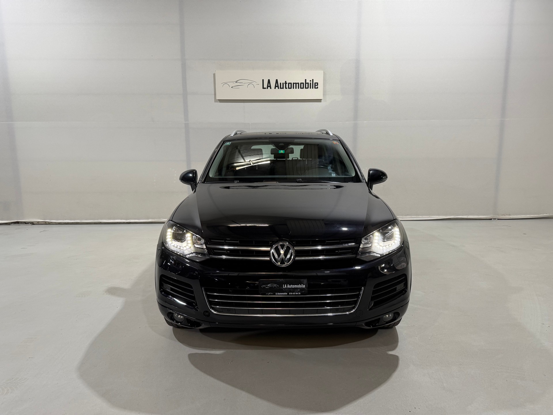 VW Touareg 3.0 TDI BMT Edition X Tiptronic-image-3